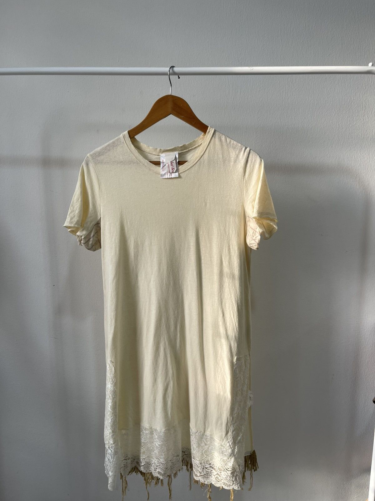 Undercover A/W2004-2005 Undercover But Beautiful runway Tee Size M / US 6-8 / IT 42-44 - 2 Thumbnail