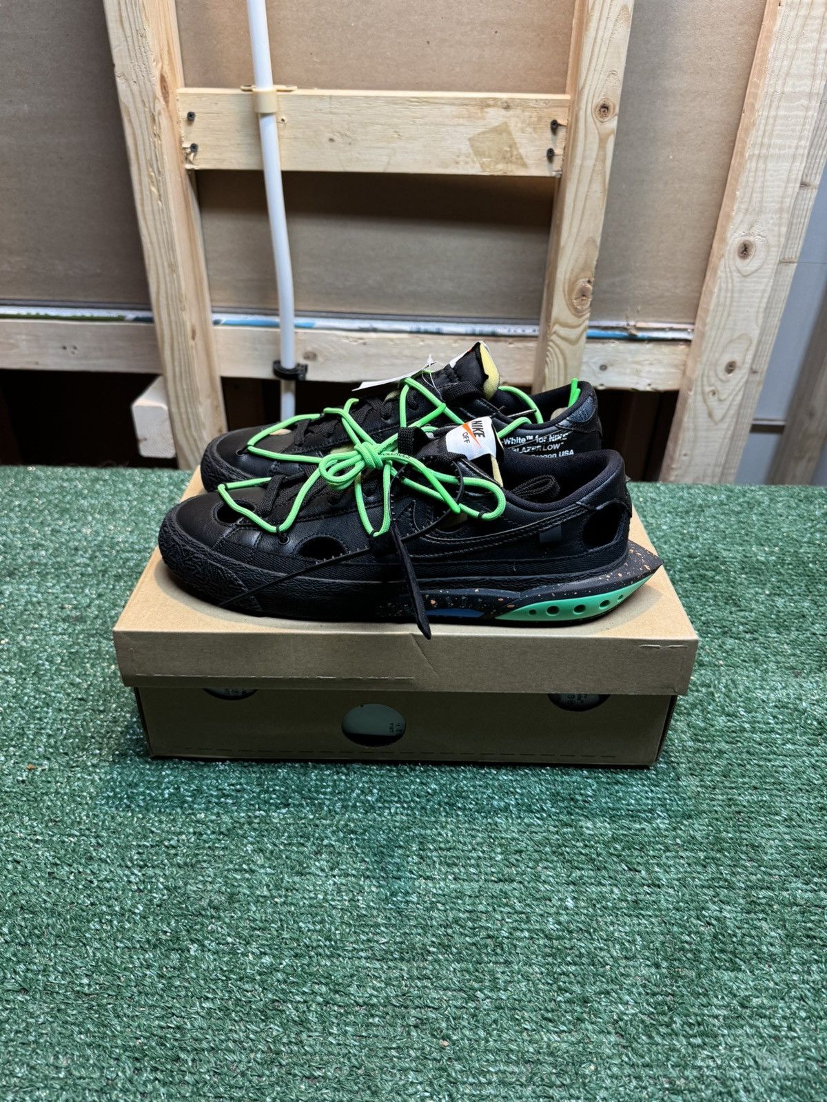 Nike Nike Blazer Low Off White Black Electro Green Size 8.5 Size US 8.5 / EU 41-42 - 6 Thumbnail