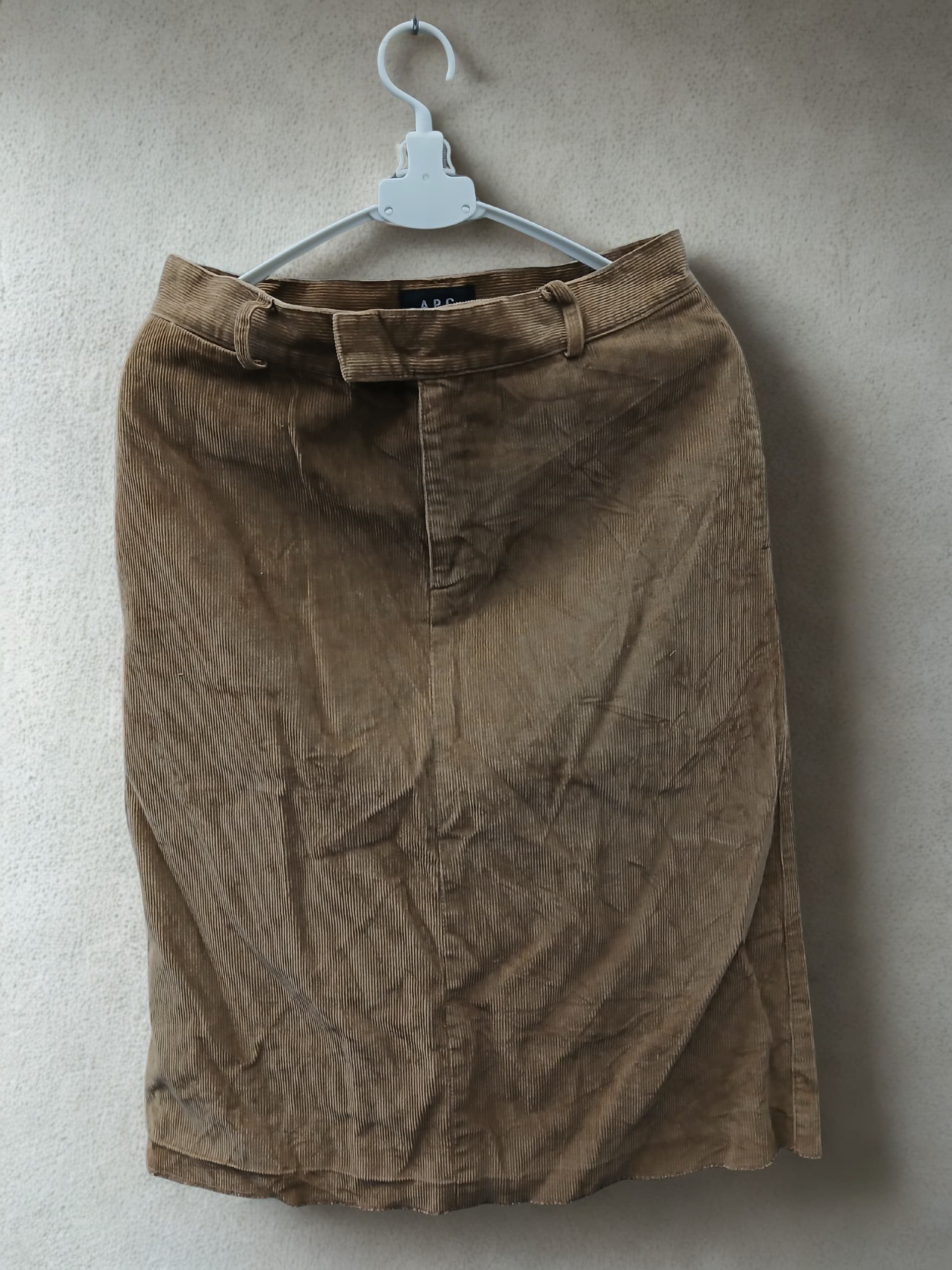 A.P.C. Vintage APC Skirt Velvet Made In Japan Size 28" / US 6 / IT 42 - 1 Thumbnail