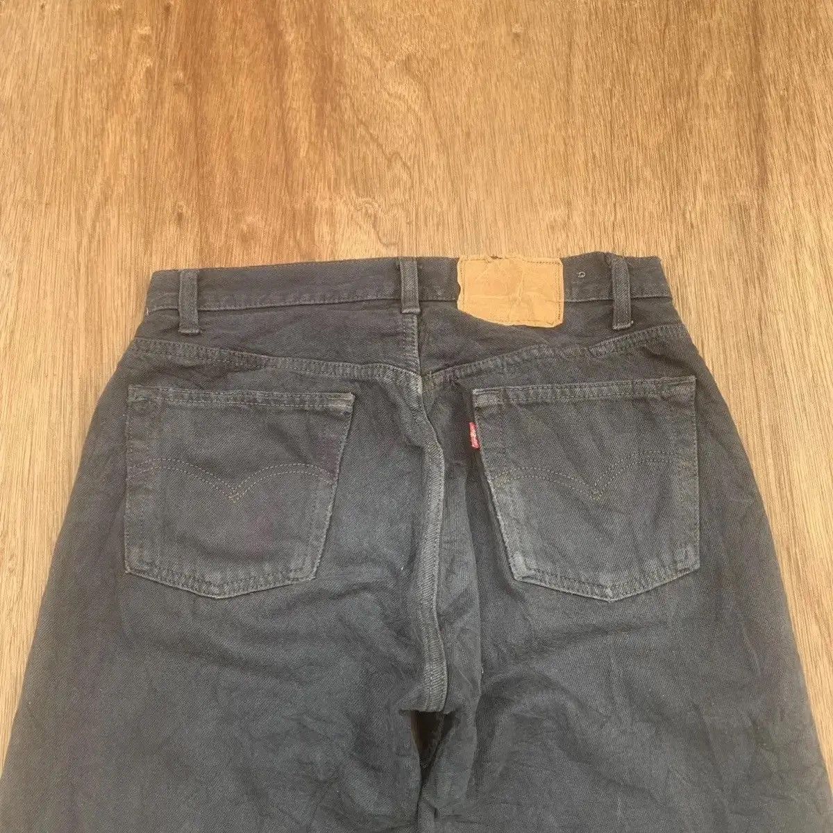 Levi's 🔥 1980’s VINTAGE LEVI’S JEANS SUPER BLACK LEVIS DENIM PANTS Size US 28 / EU 44 - 11 Thumbnail