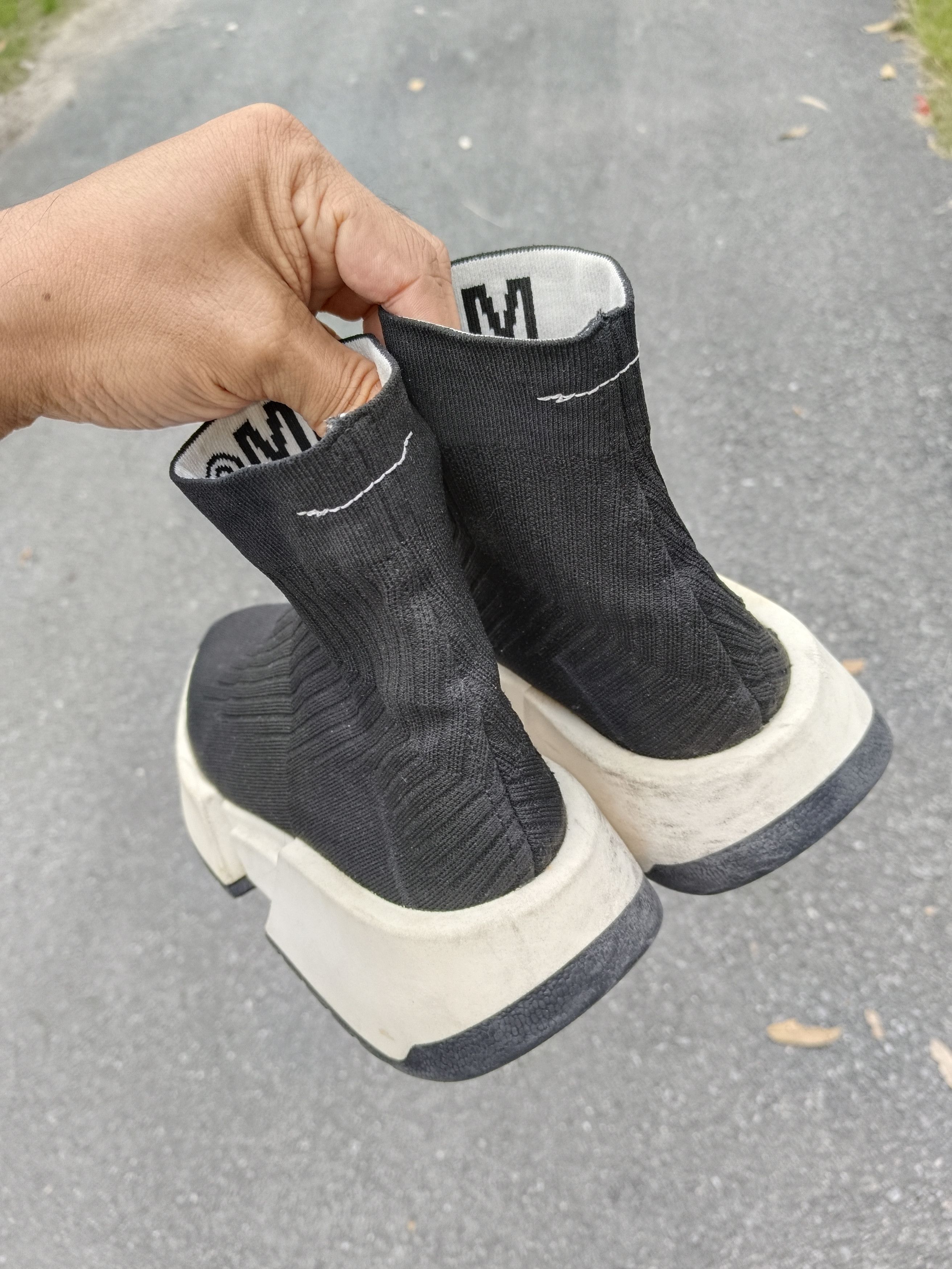 Maison Margiela MM6 SOCK SNEAKERS Size US 7 / IT 37 - 6 Thumbnail