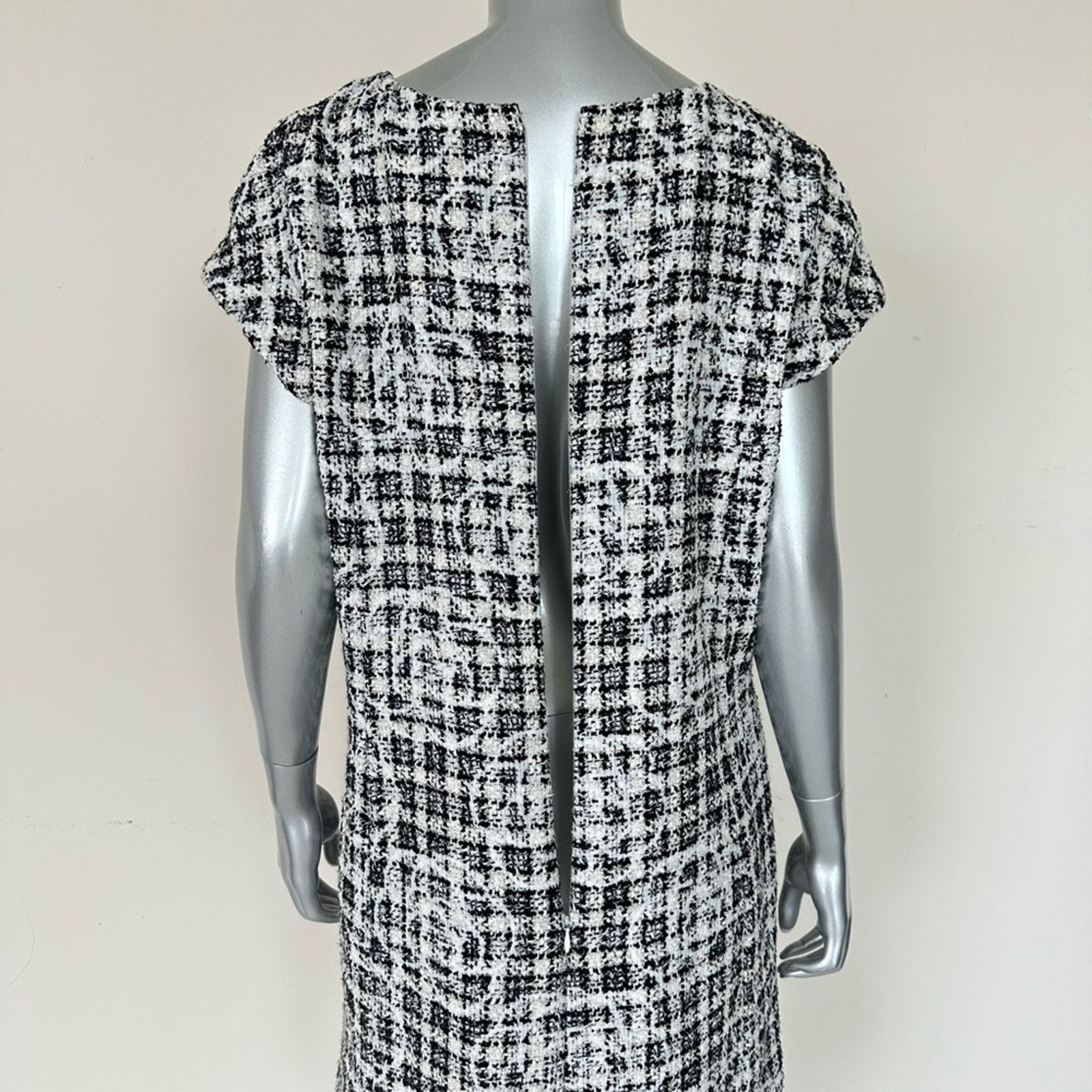 Chanel CHANEL women tweed dress 42FR or 10US Authentic Retail 2750$ Size L / US 10 / IT 46 - 3 Thumbnail
