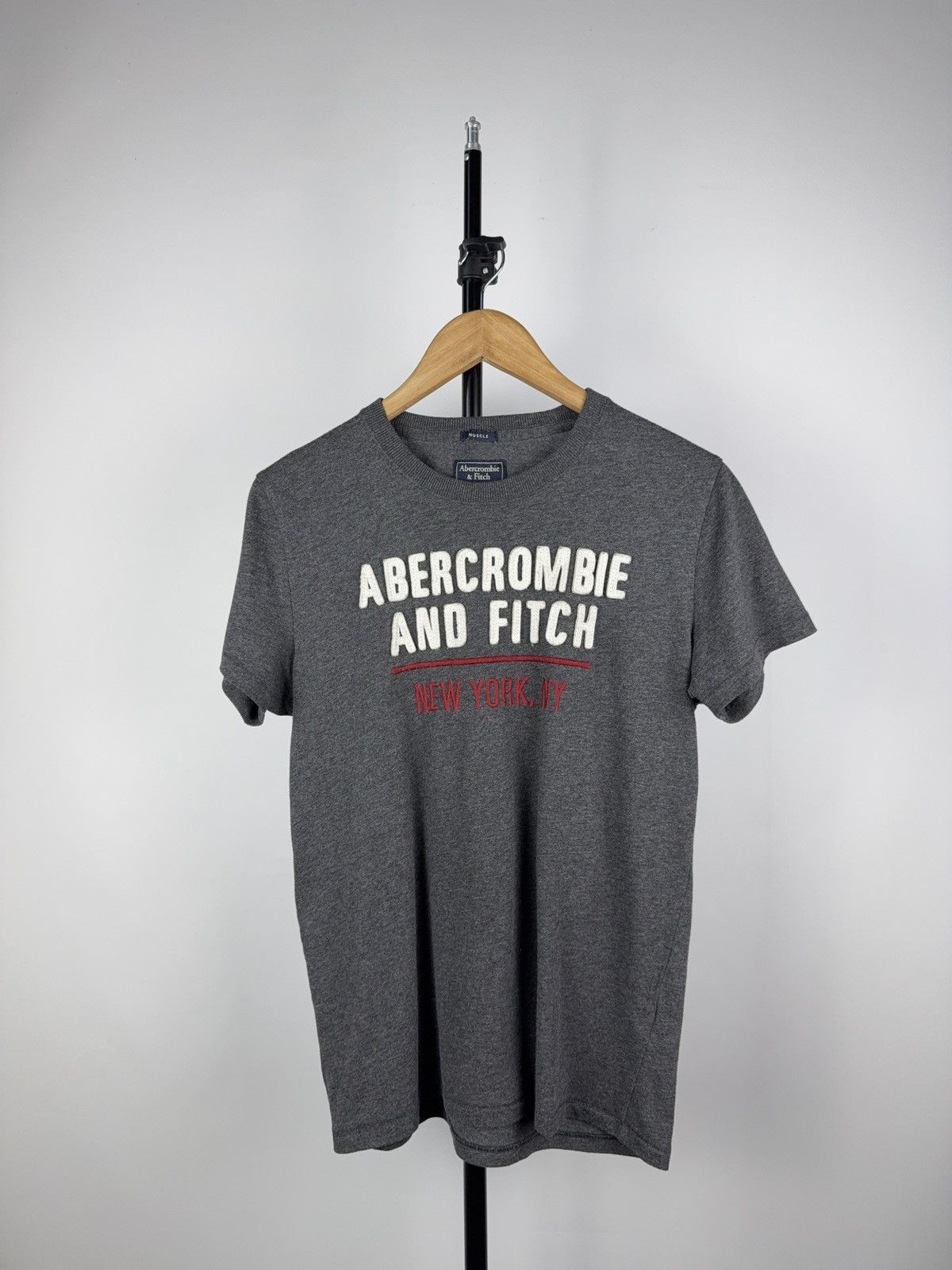Abercrombie & Fitch × Vintage Vintage Abercrombie & Fitch BIG LOGO T-Shirt Men’s S Size Size US S / EU 44-46 / 1 - 1 Thumbnail