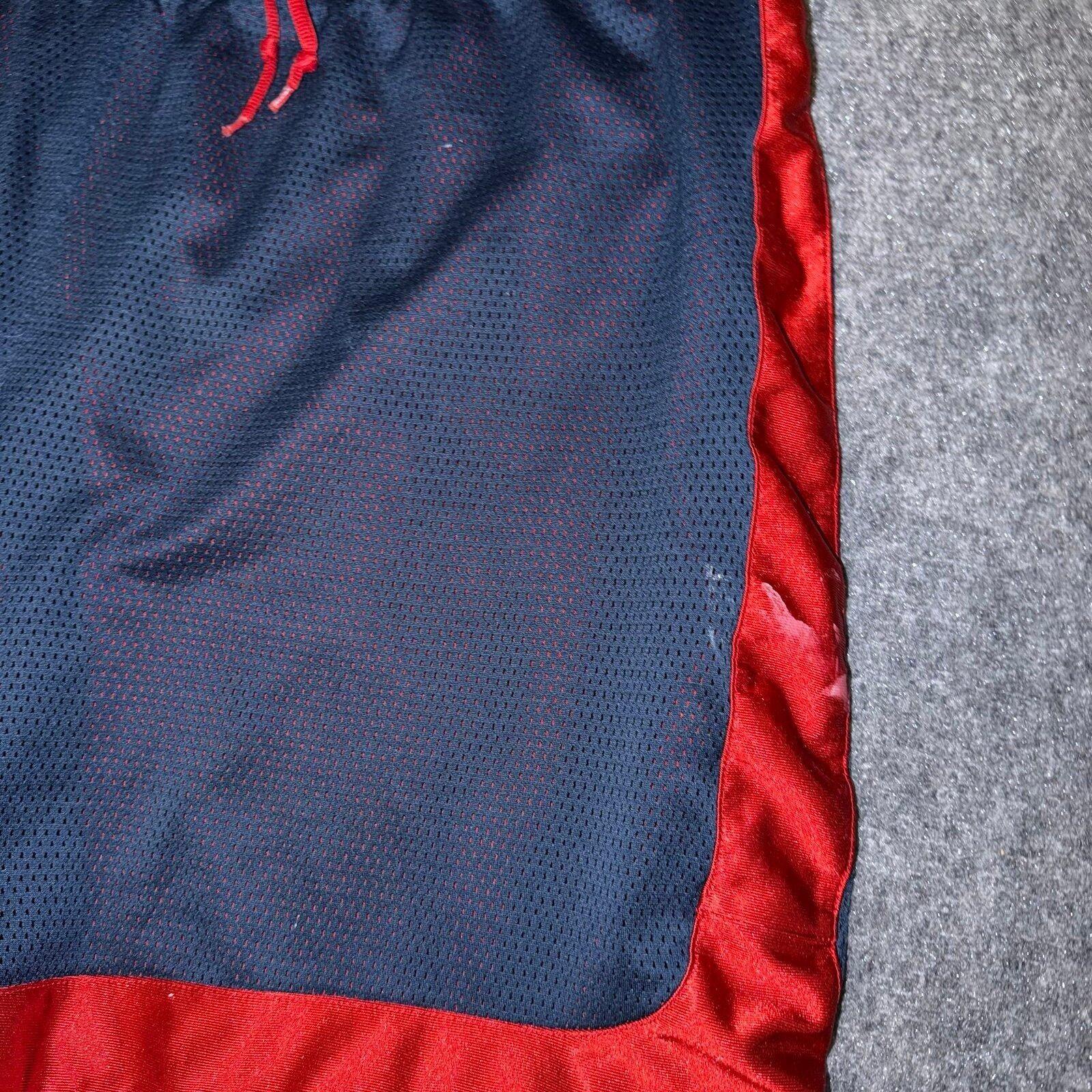 Nike Nike Navy Blue/Red Baggy Dazzle Hoop Shorts Mens XL Vtg Size US 36 / EU 52 - 2 Thumbnail