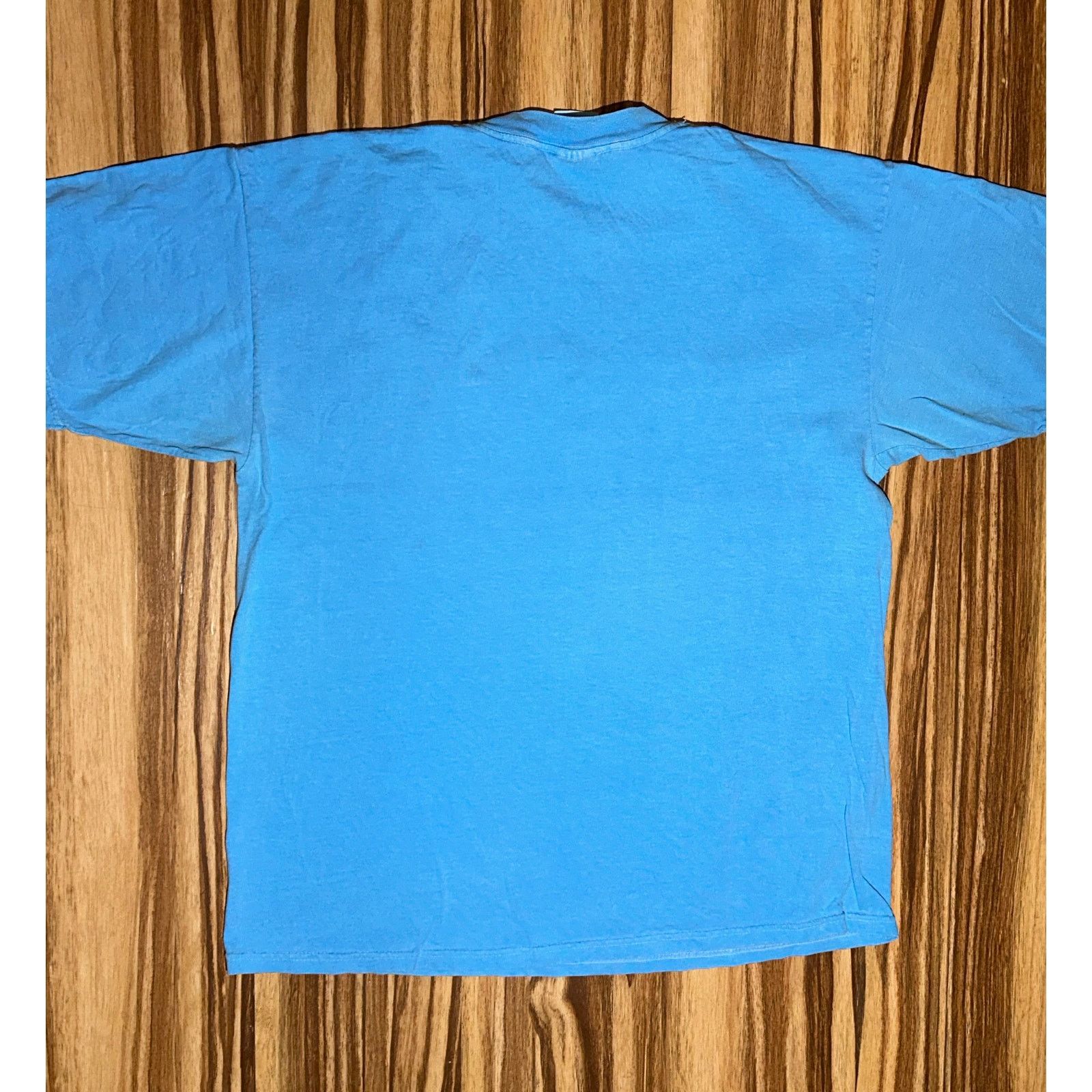Gildan Vintage Cooler By The Lake Piranha Embroidered Shirt Size XL Size US XL / EU 56 / 4 - 8 Thumbnail