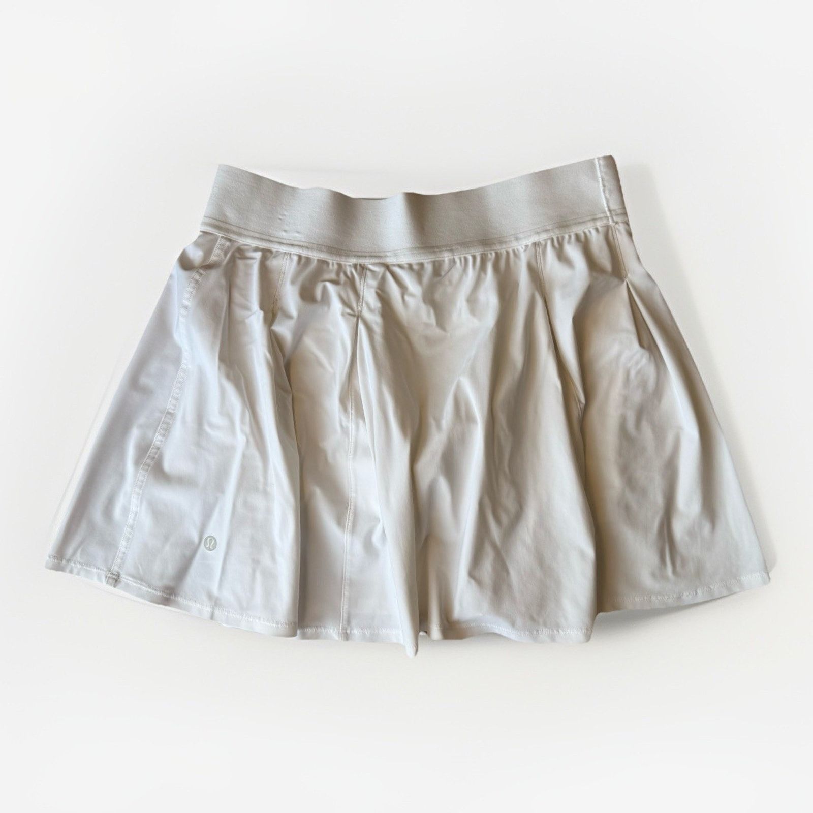 Lululemon Lululemon Tennis Time Skirt 6 White Sportswear Athleisure Size 28" / US 6 / IT 42 - 1 Thumbnail