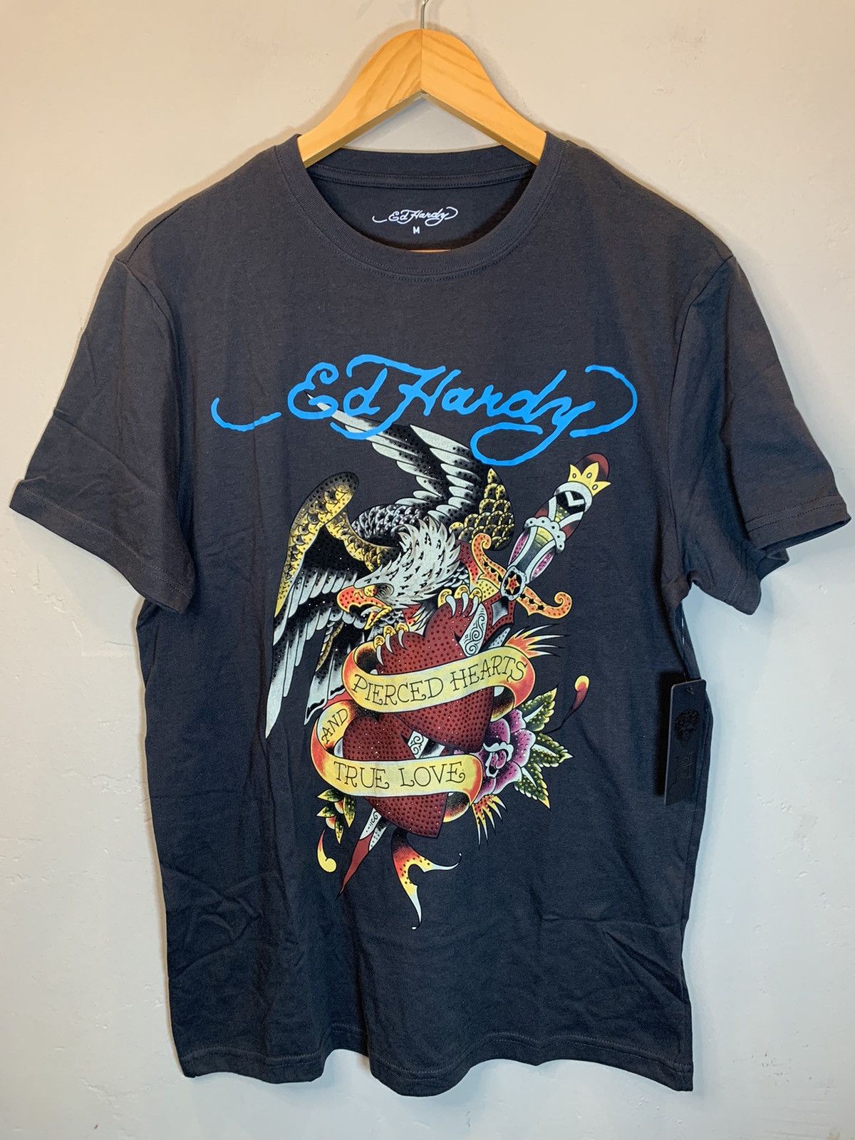 Designer × Ed Hardy *RARE* New Ed Hardy Rhinestoned Pierced Hearts Art T-Shirt M Size US M / EU 48-50 / 2 - 1 Thumbnail