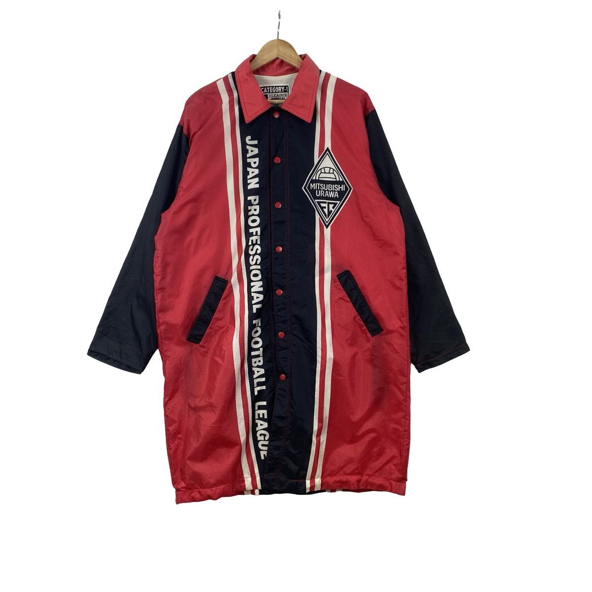 Vintage Vintage J.LEAGUE OFFICIAL Category Mitsubishi Urawa FC Japan Size US XXL / EU 58 / 5 - 1 Thumbnail
