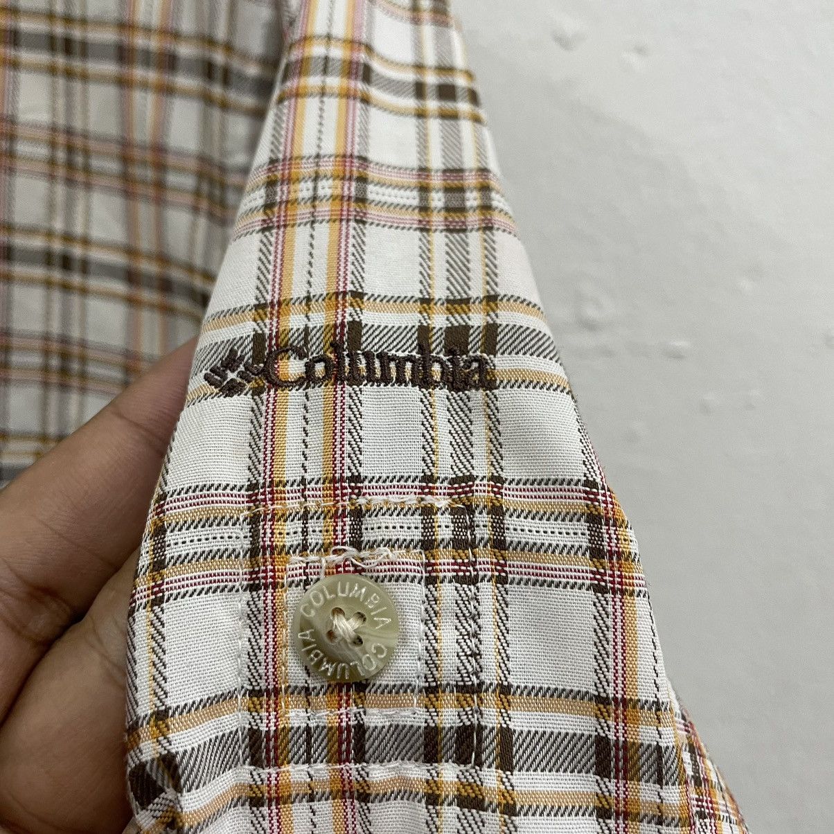 Columbia × Vintage 🔥Vintage Columbia Titanium Checkerd Plaid Buttons Shirts Size US M / EU 48-50 / 2 - 9 Thumbnail