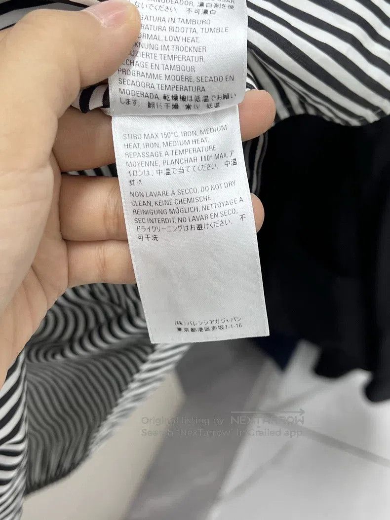 Balenciaga Balenciaga size 39 Embroidered 'In Love' Striped Shirt Jac Size US S / EU 44-46 / 1 - 7 Thumbnail