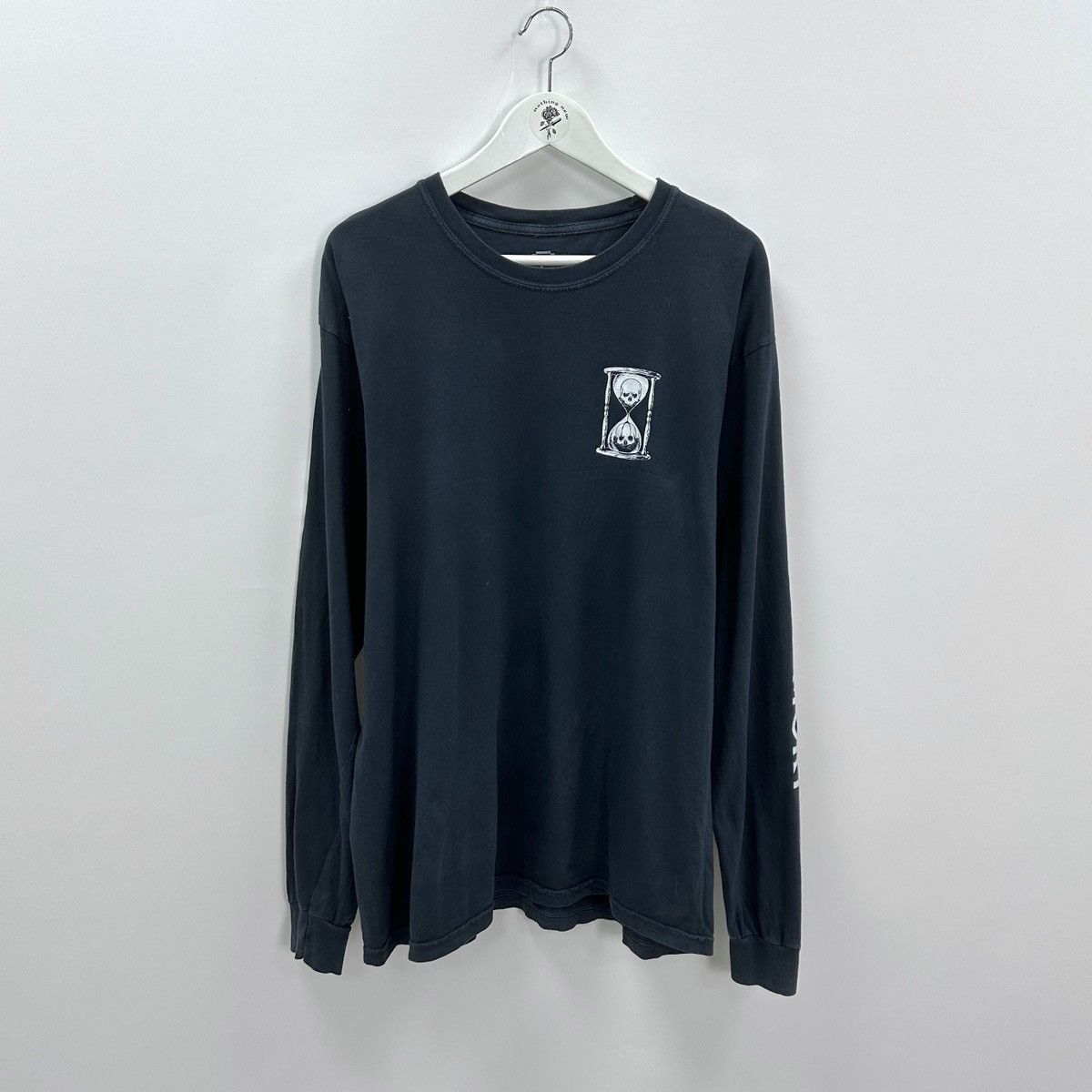 RARE unus annus hot long sleeve