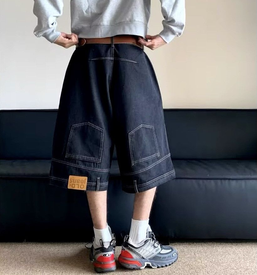 Retro Waist Reversed Short Wide Leg Jeans