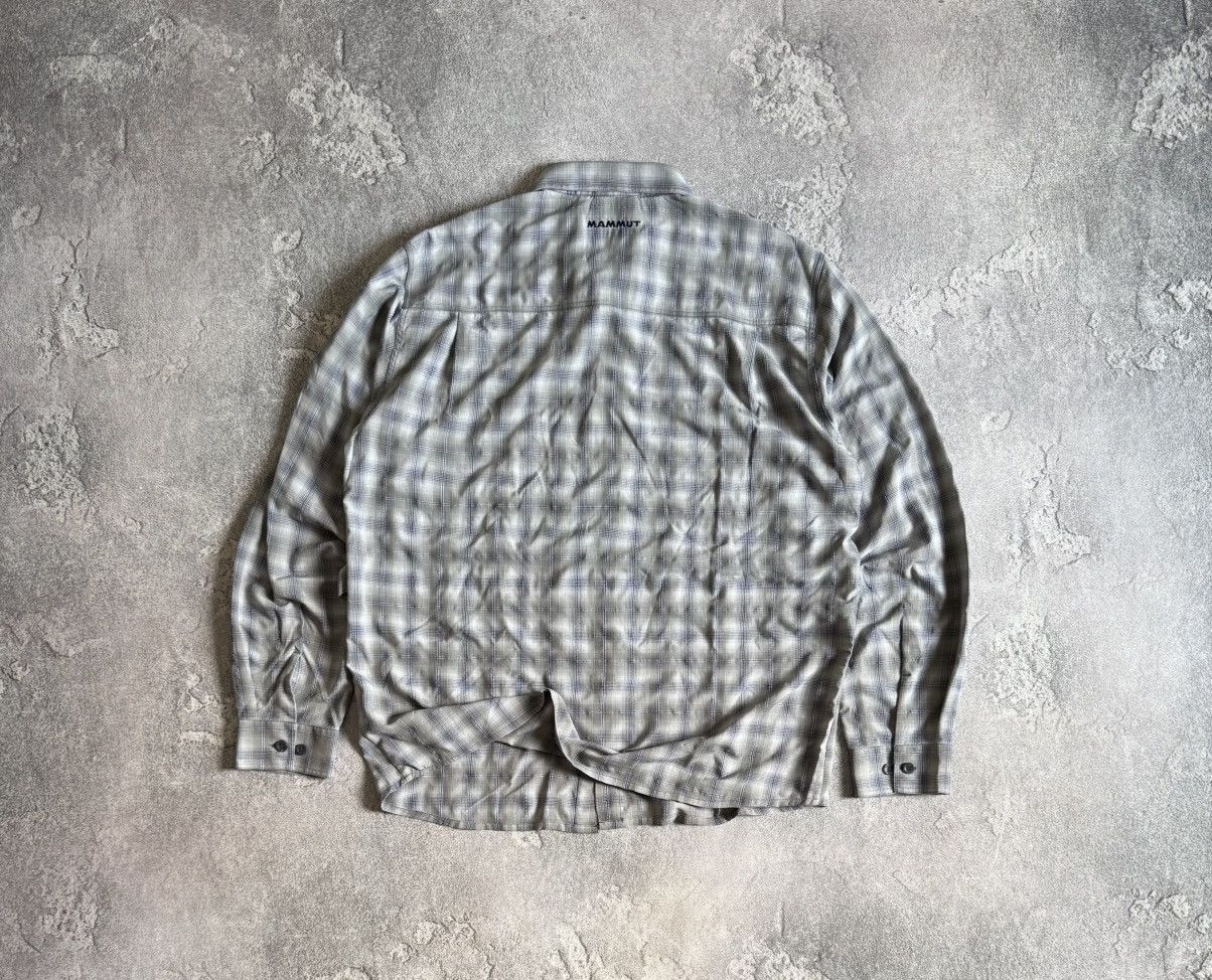 Mammut Mammut L Chekered shirt button up long sleeve outdoor Size US L / EU 52-54 / 3 - 10 Thumbnail