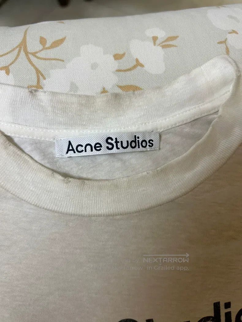 Acne Studios Acne Studios A white long-sleeved T-shirt with aged 1996 l Size US XS / EU 42 / 0 - 3 Thumbnail