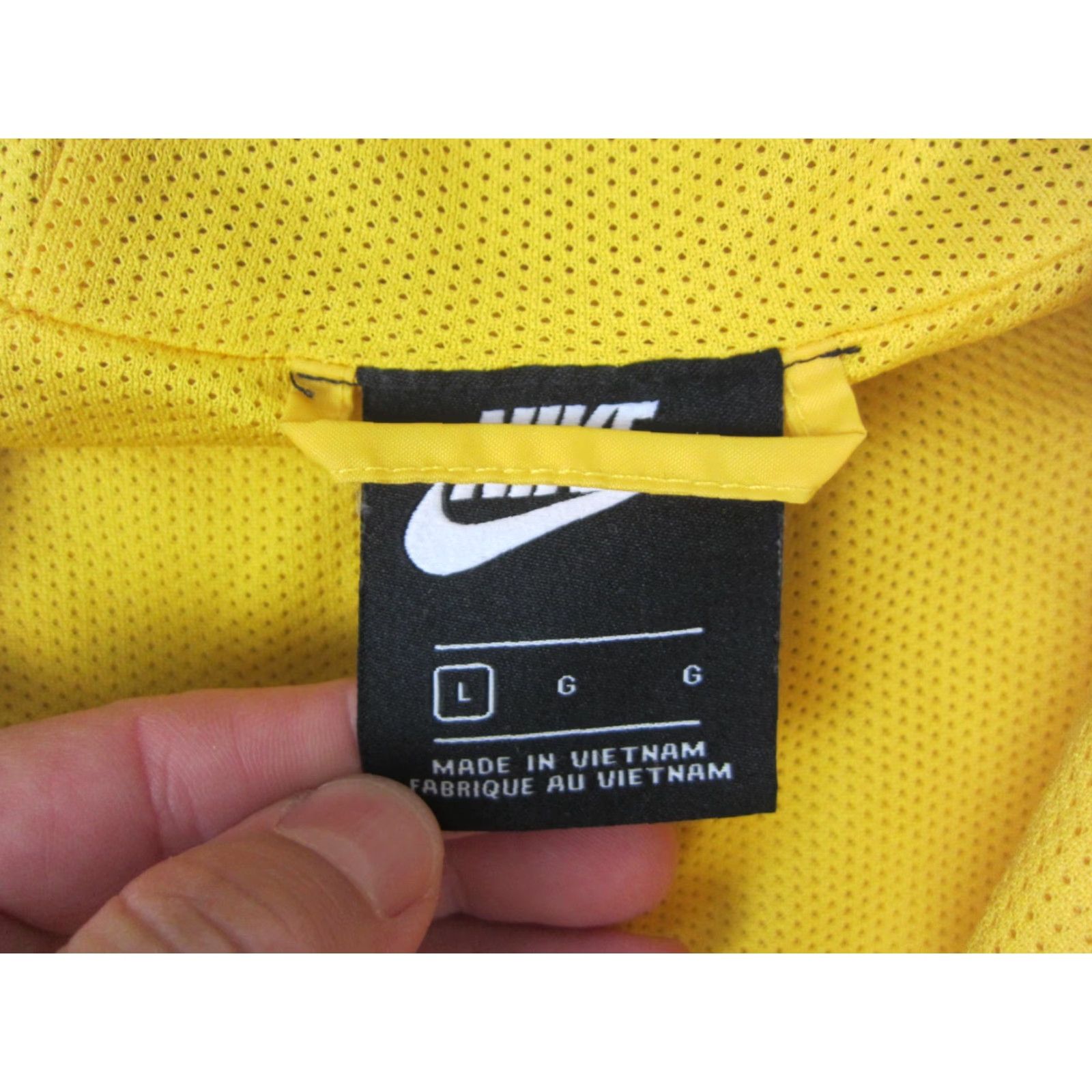 Nike Nike Windrunner Jacket Mens L Yellow Windbreaker Full Zip Hooded Outdoors Size US L / EU 52-54 / 3 - 4 Thumbnail
