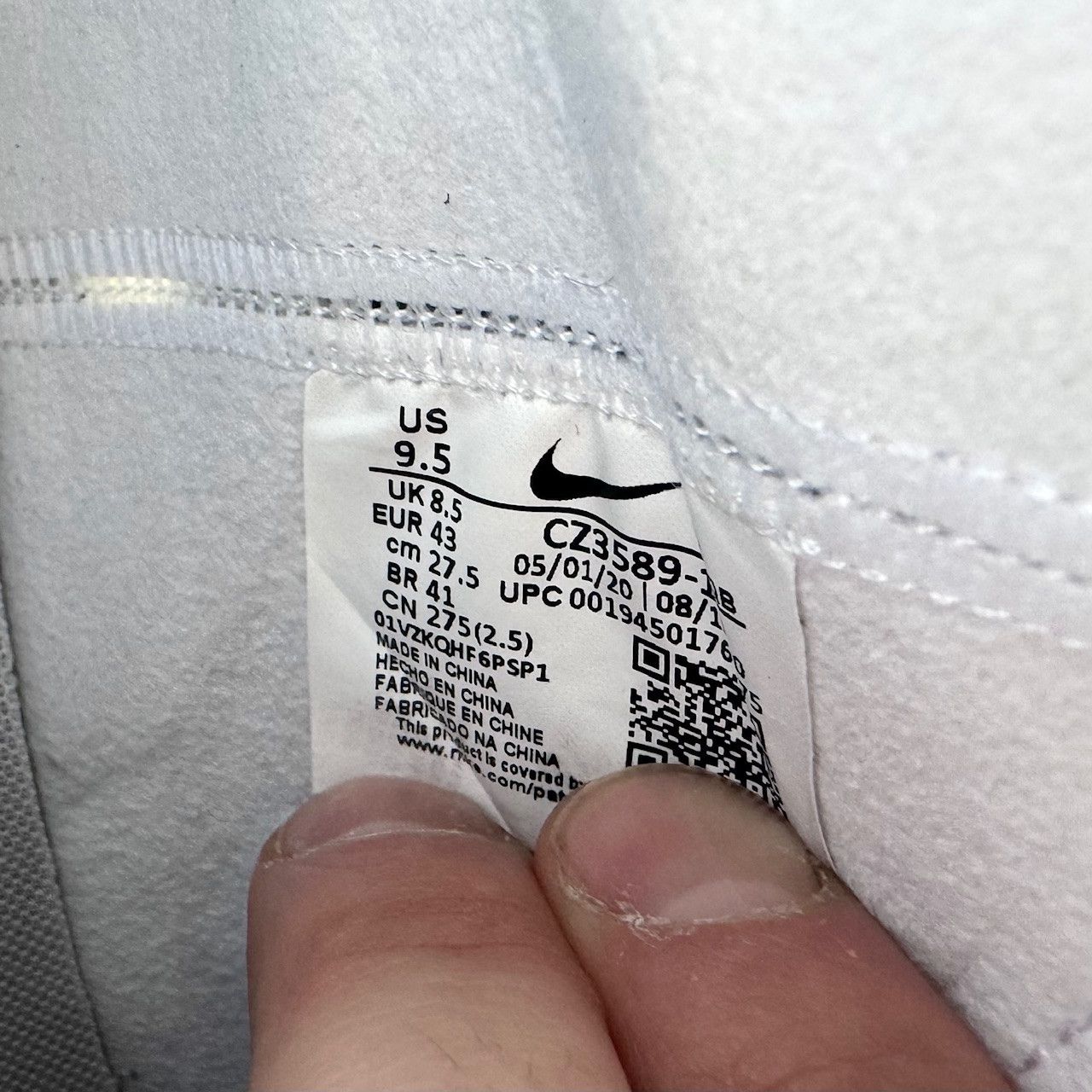 Nike × READYMADE Nike Readymade Blazer Mid White Black Sneakers Size US 9.5 / EU 42-43 - 10 Thumbnail