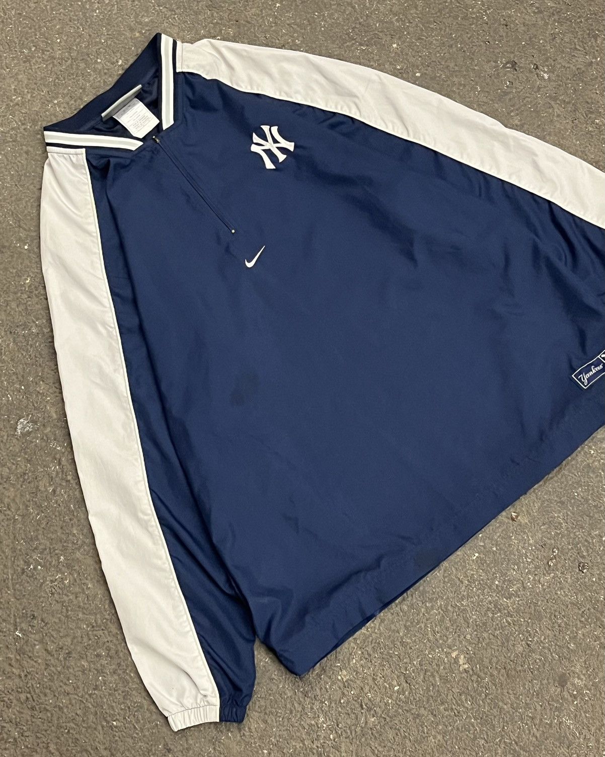 Nike × Vintage Nike center swoosh NY Yankees pull over jacket hype rare y2k Size US XL / EU 56 / 4 - 1 Thumbnail