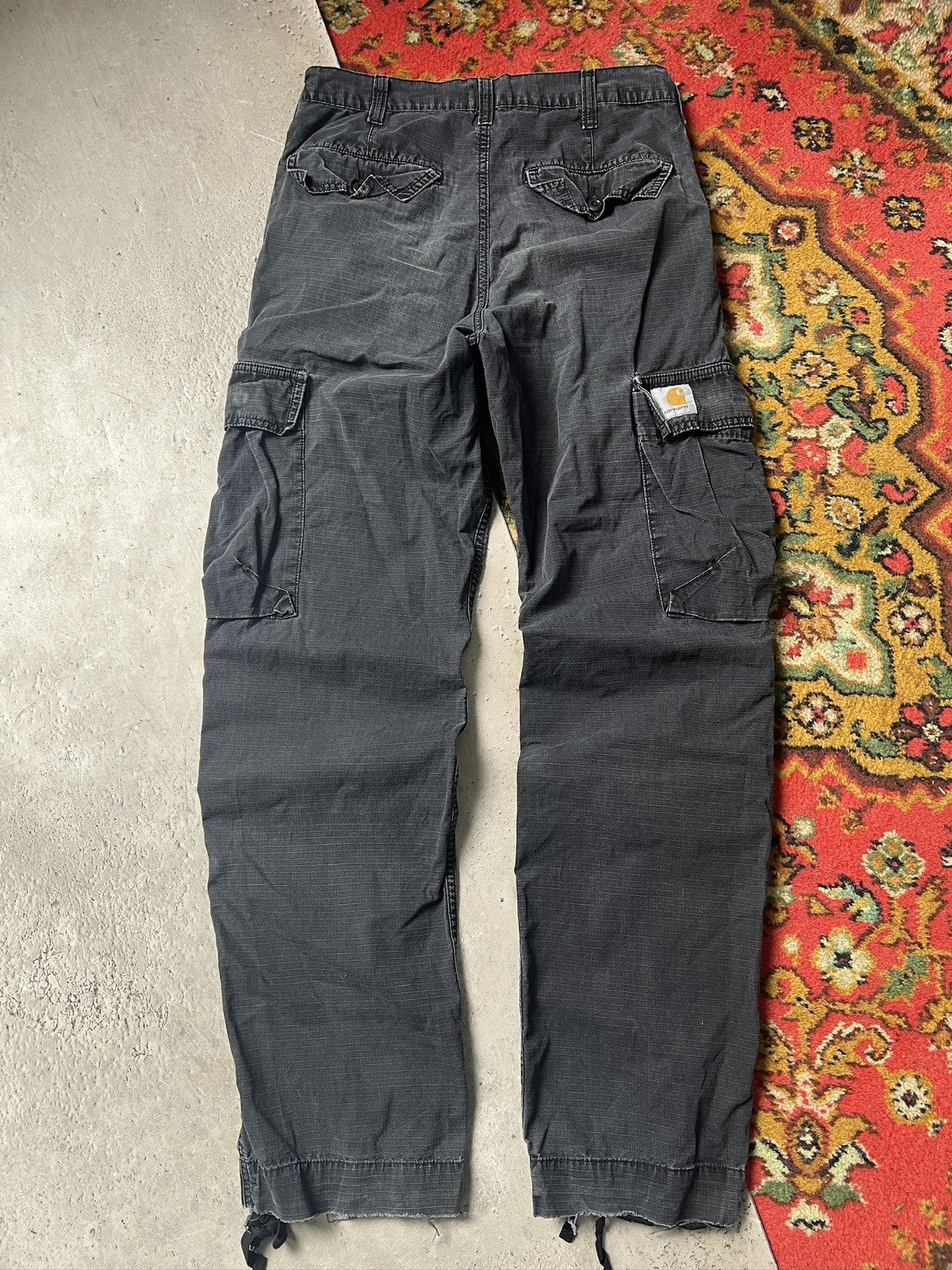 Carhartt Carhartt washed cargo pants baggy fit streetwear style Size US 31 - 9 Thumbnail
