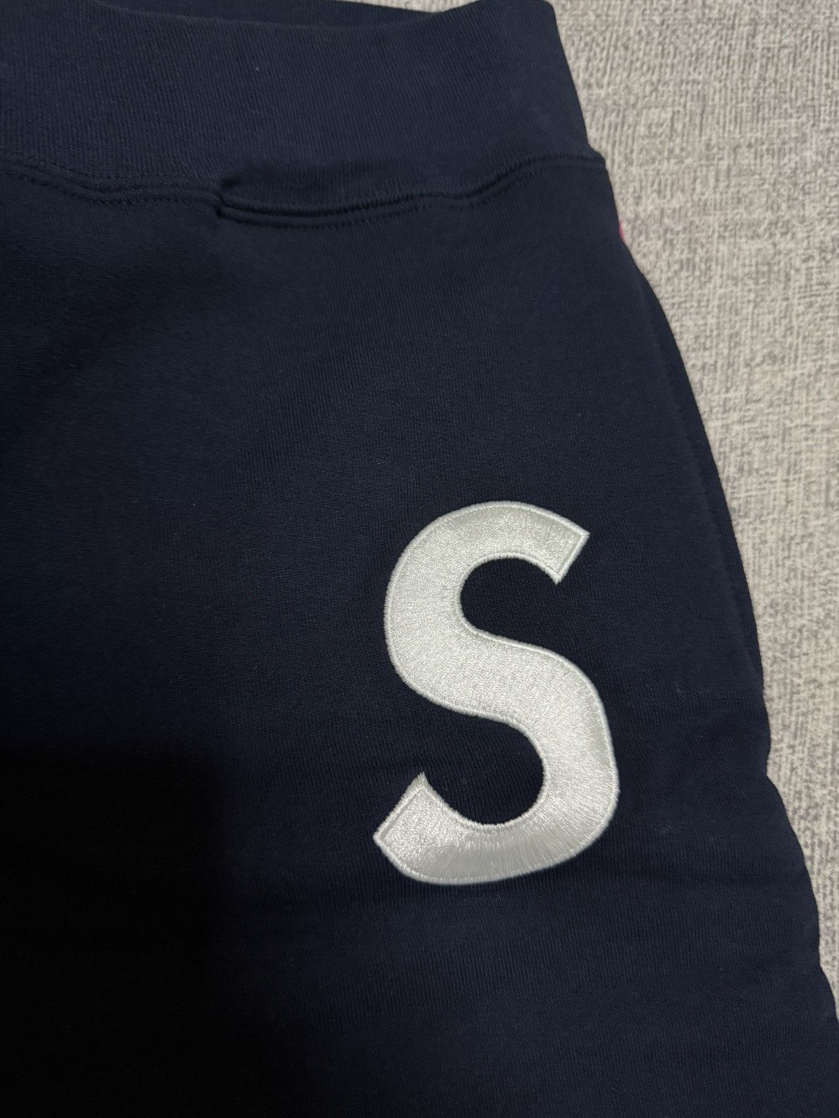Supreme Supreme ss19 S logo colorblocked sweatshort shorts Size US 36 / EU 52 - 5 Thumbnail