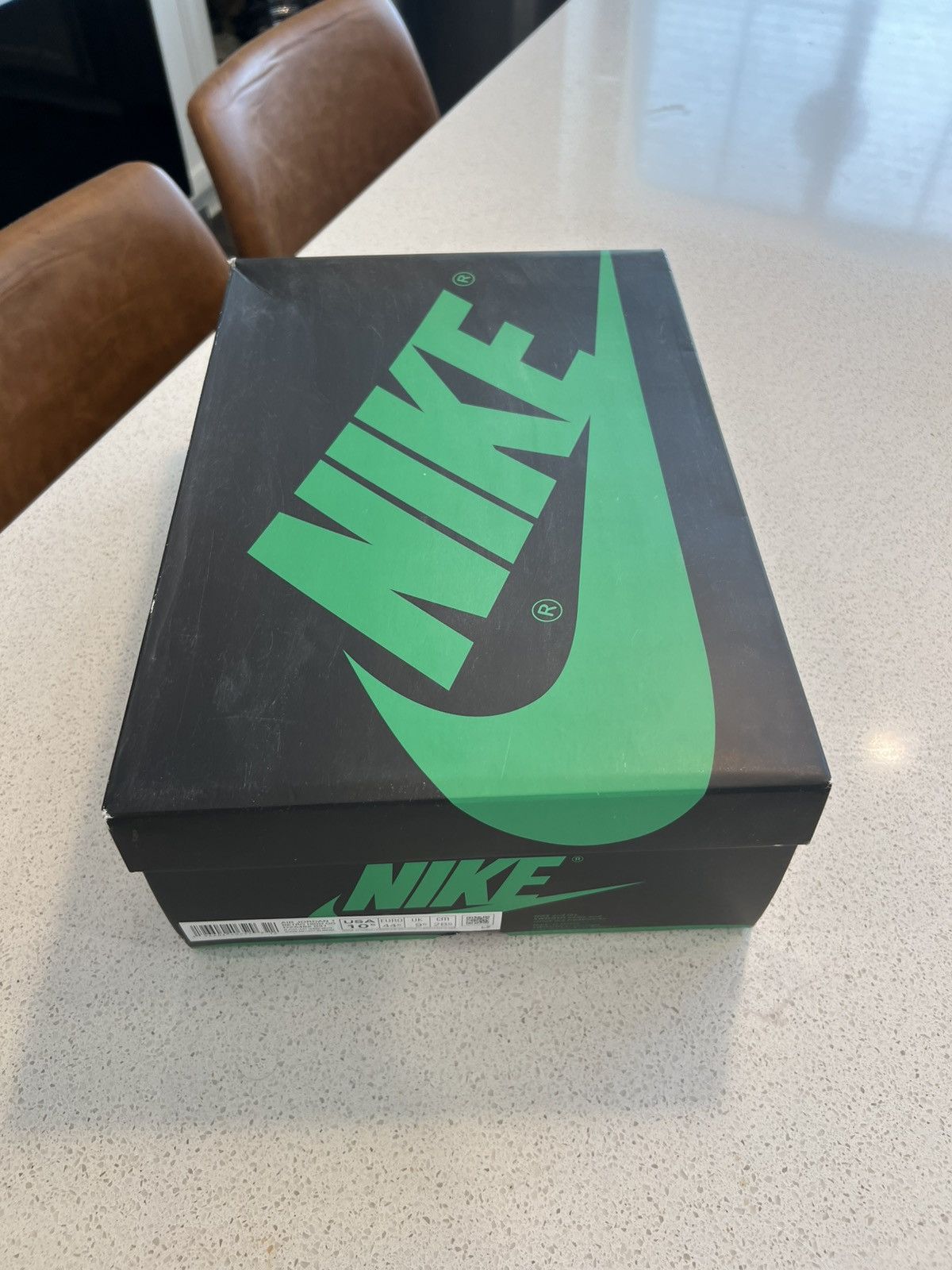 Jordan Brand Jordan 1 Retro High OG (Lucky Green) Size US 10.5 / EU 43-44 - 8 Thumbnail