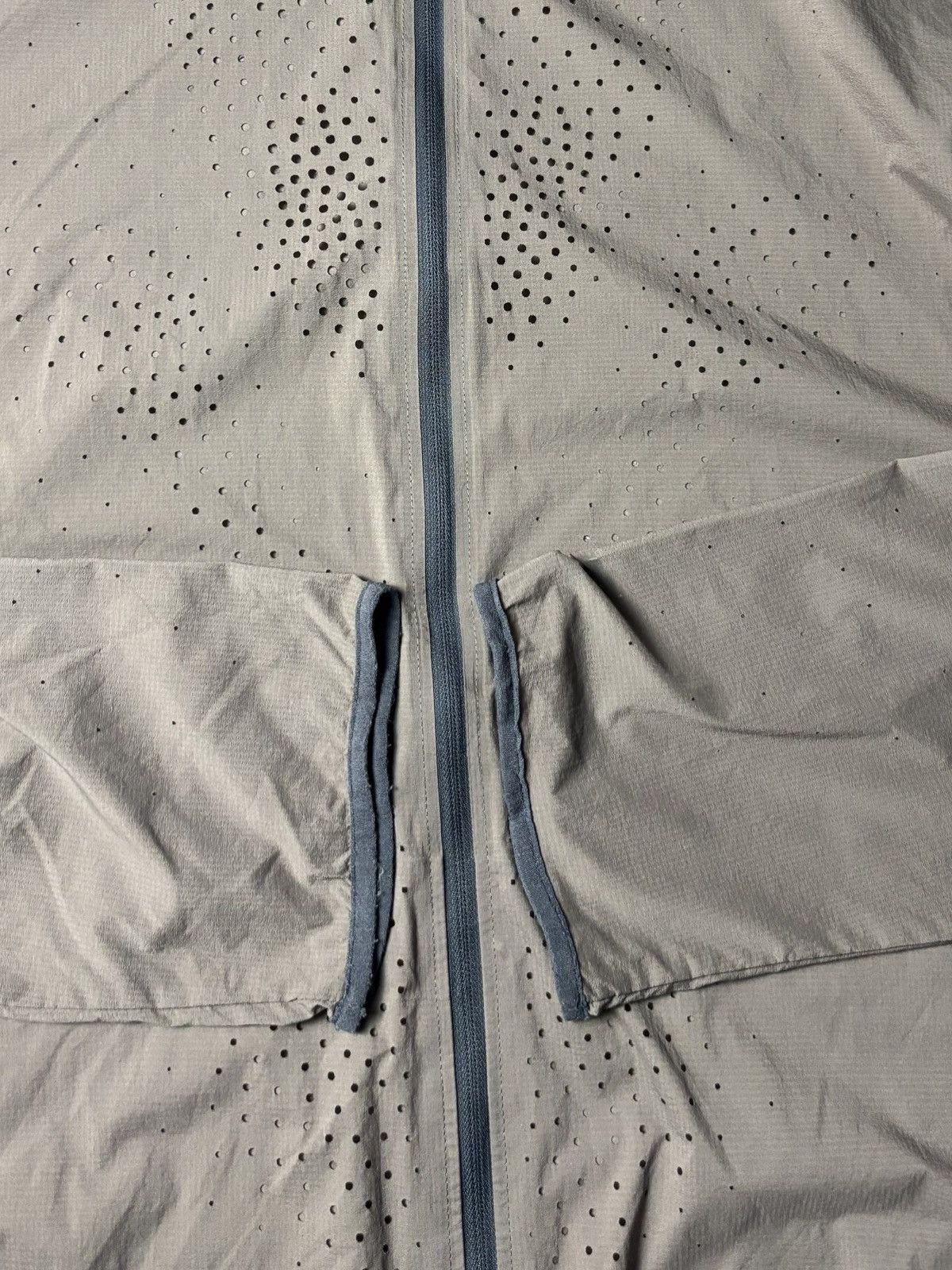 Gyakusou 2016 Nike Gyakusou Perforated Jacket Size US L / EU 52-54 / 3 - 12 Thumbnail