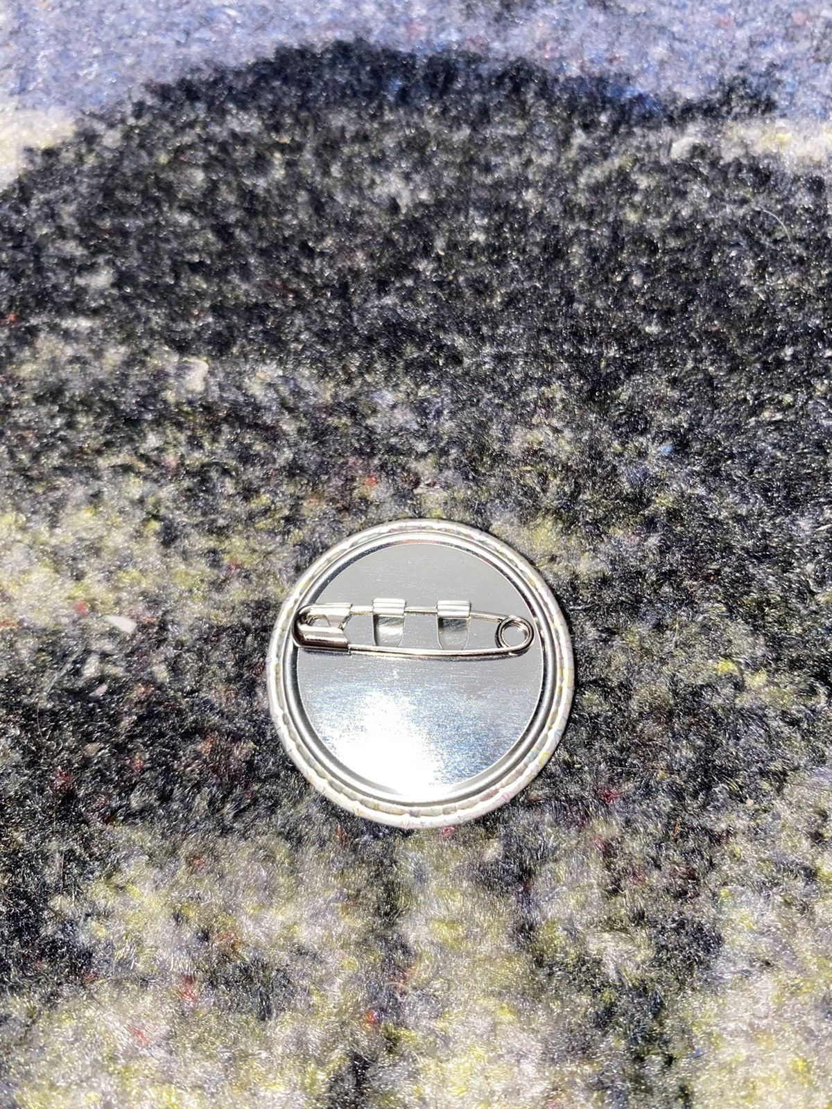 Takashi Murakami Takashi Murakami Pin Size ONE SIZE - 2 Thumbnail