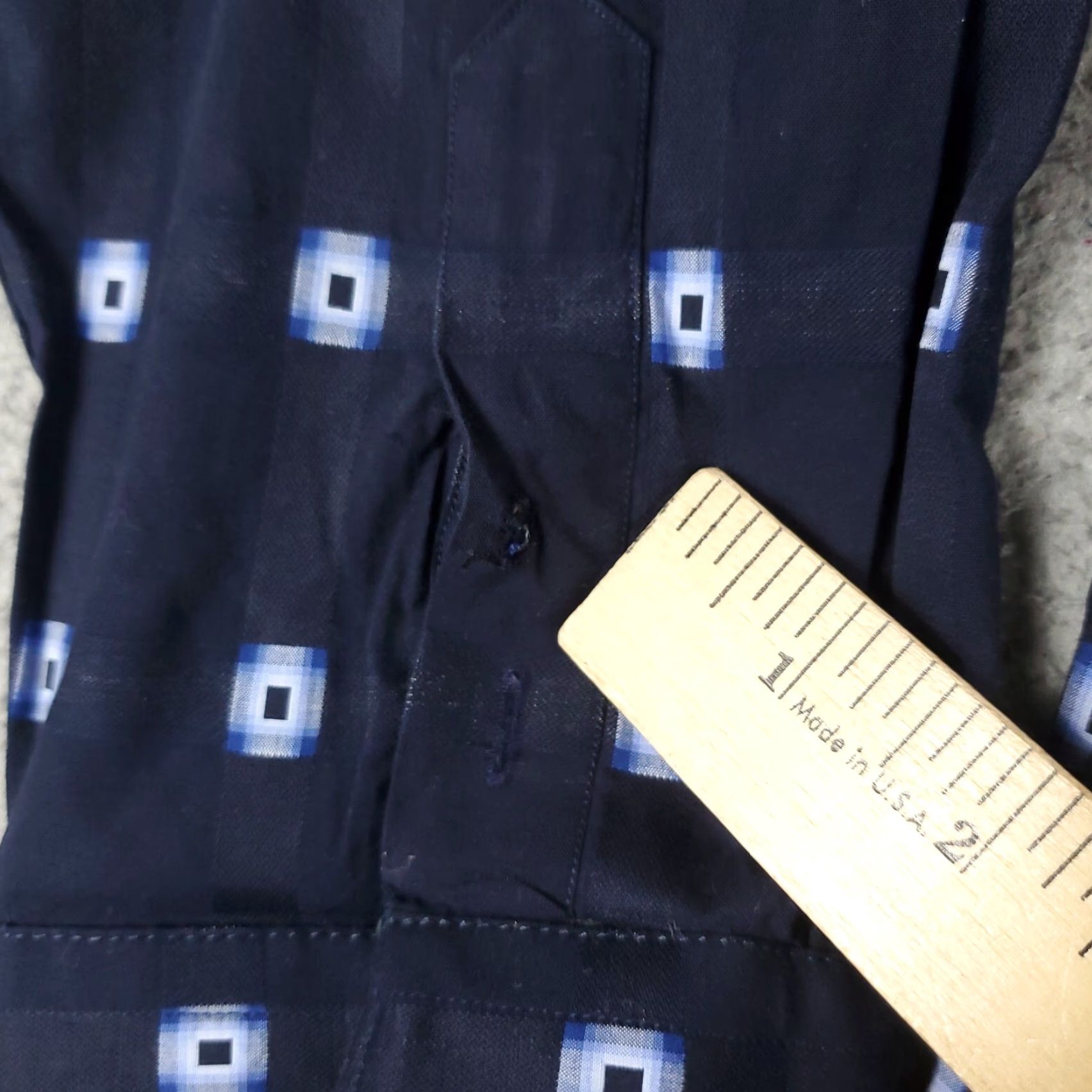 BUGATCHI VINTAGE Bugatchi Uomo Men's Long Sleeve Button-Up Shirt Size Large Blue Geometric Pattern Modern Classic Size US L / EU 52-54 / 3 - 4 Thumbnail
