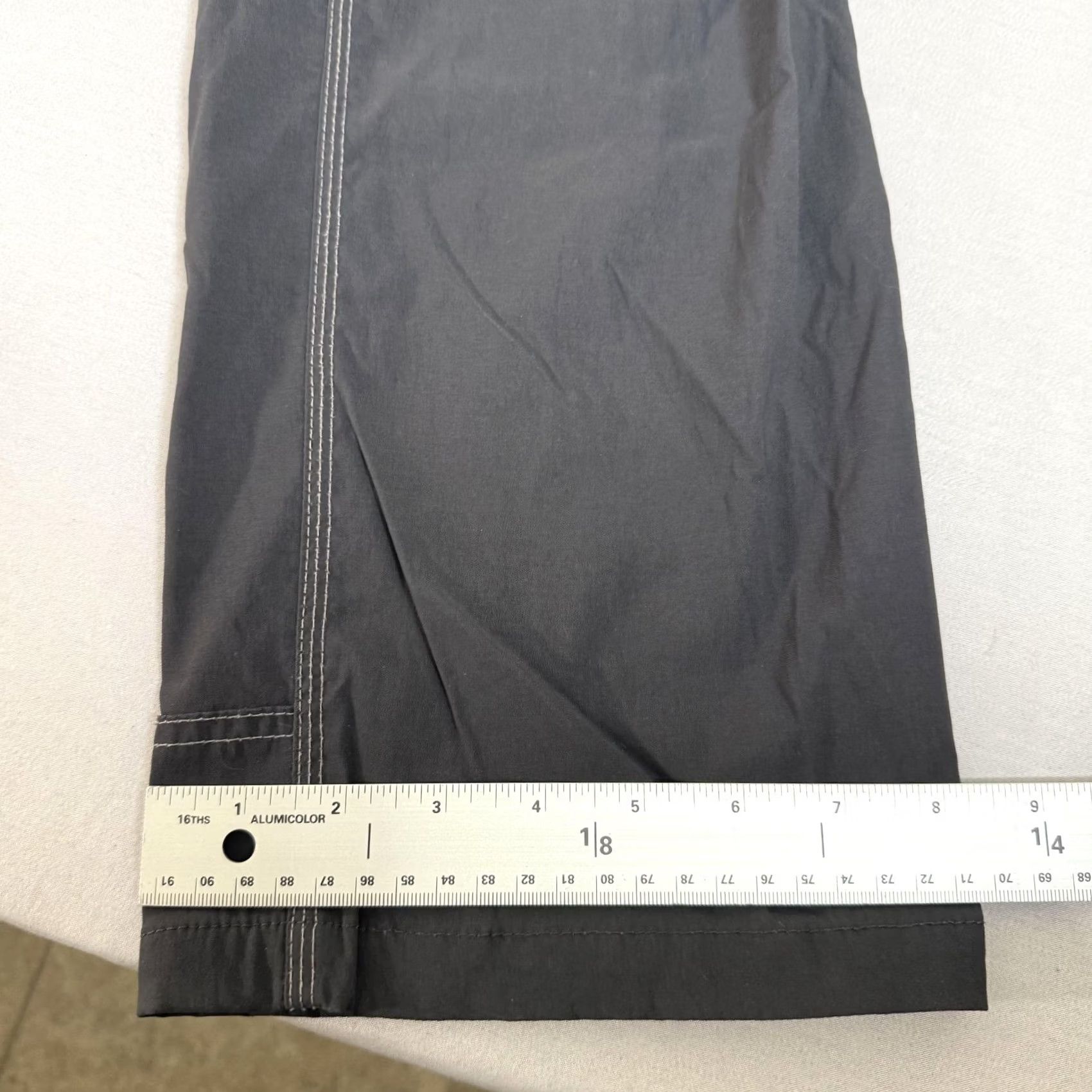 Vintage Kuhl Renegade Convertible Hiking Pants Mens 32x32 Gray Lightweight Stretch Stealth Zip Size US 32 / EU 48 - 7 Thumbnail