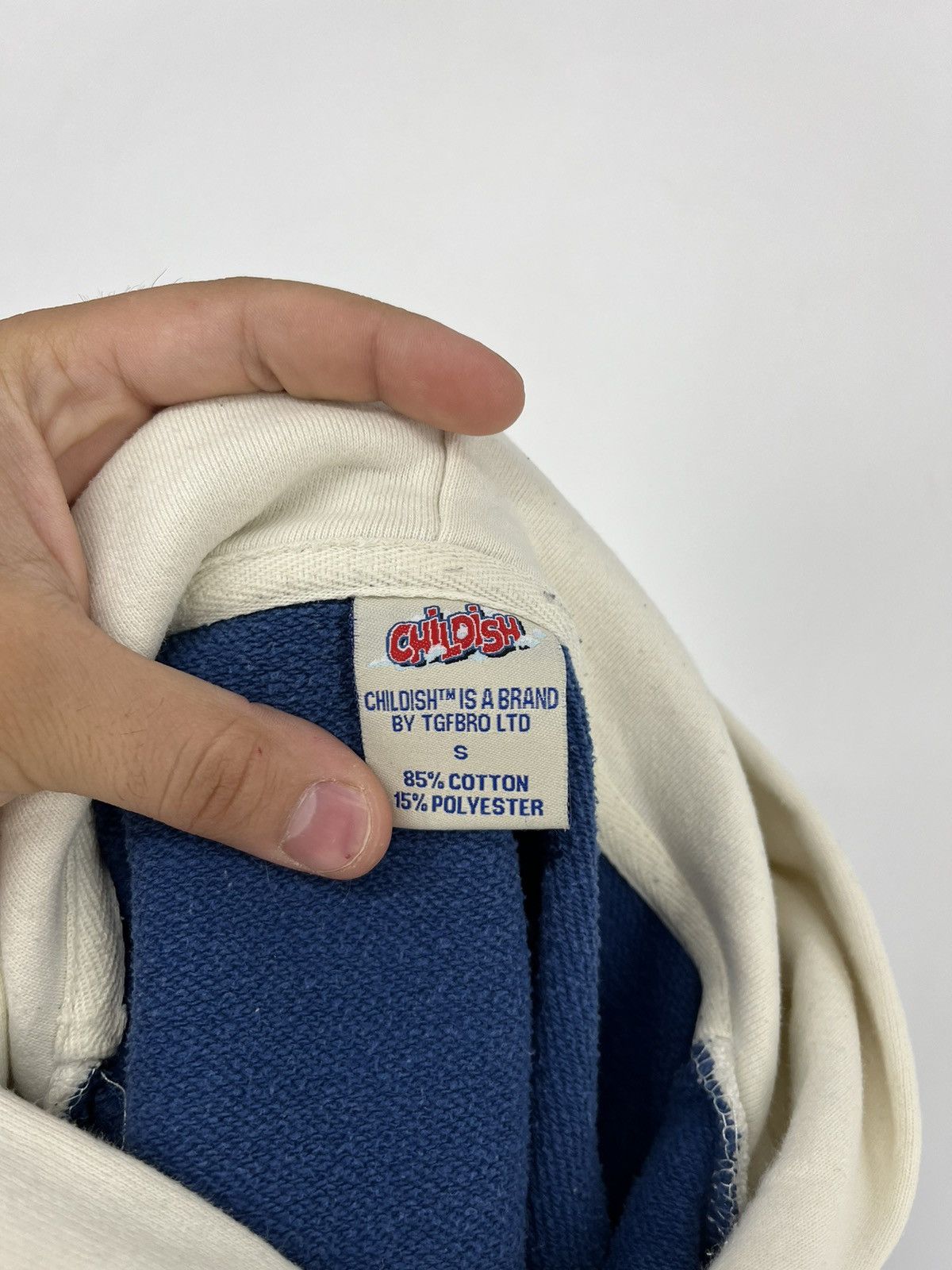 CHILDS × Vintage VINTAGE CHILDISH HOODIE BAGGY FIT TGF THEME PARK SKATEGANG Size US S / EU 44-46 / 1 - 11 Thumbnail
