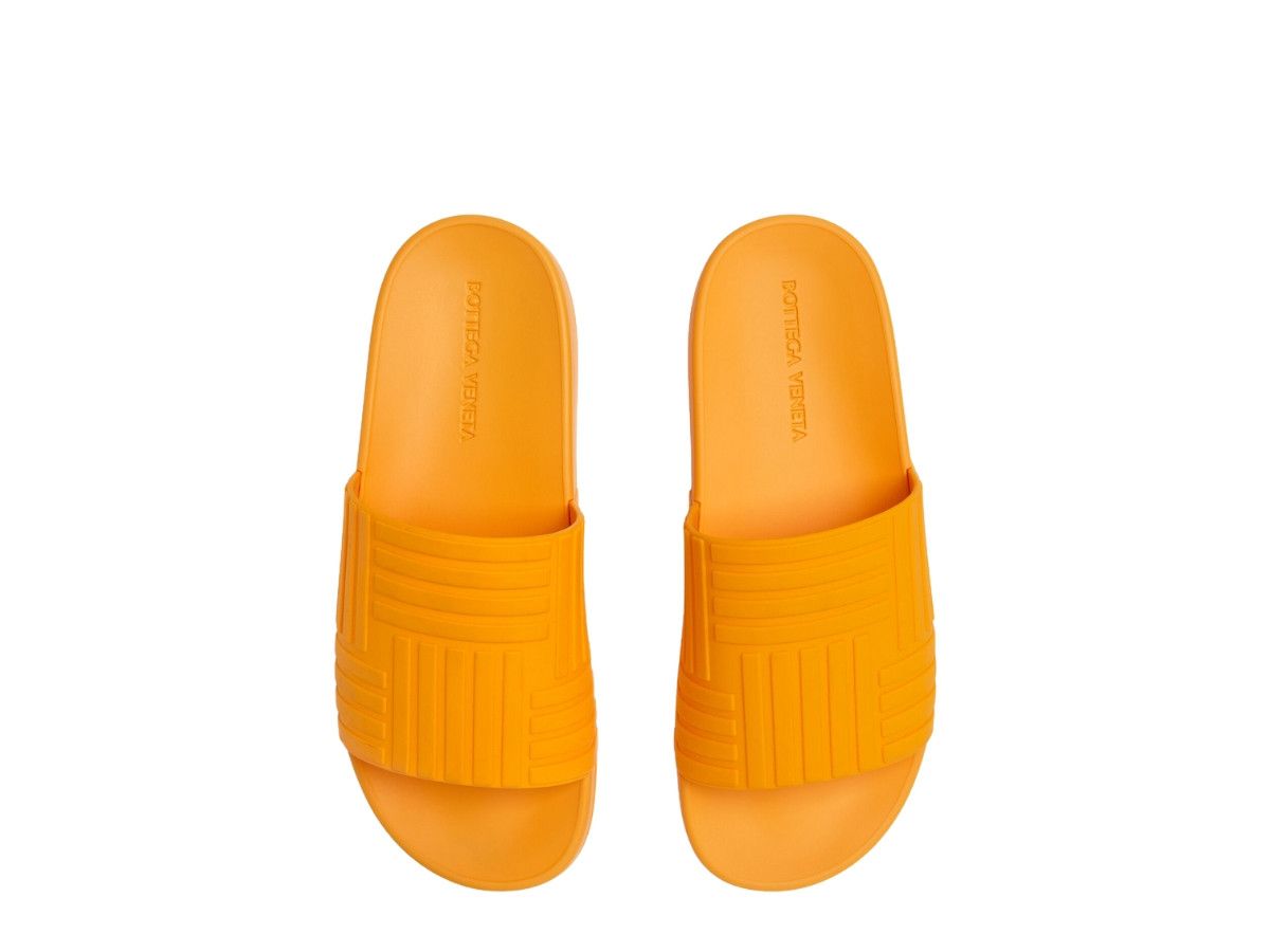 Bottega Veneta o1loc1c0724 690039 Slider in Tangerine Size US 12 / EU 45 - 2 Thumbnail