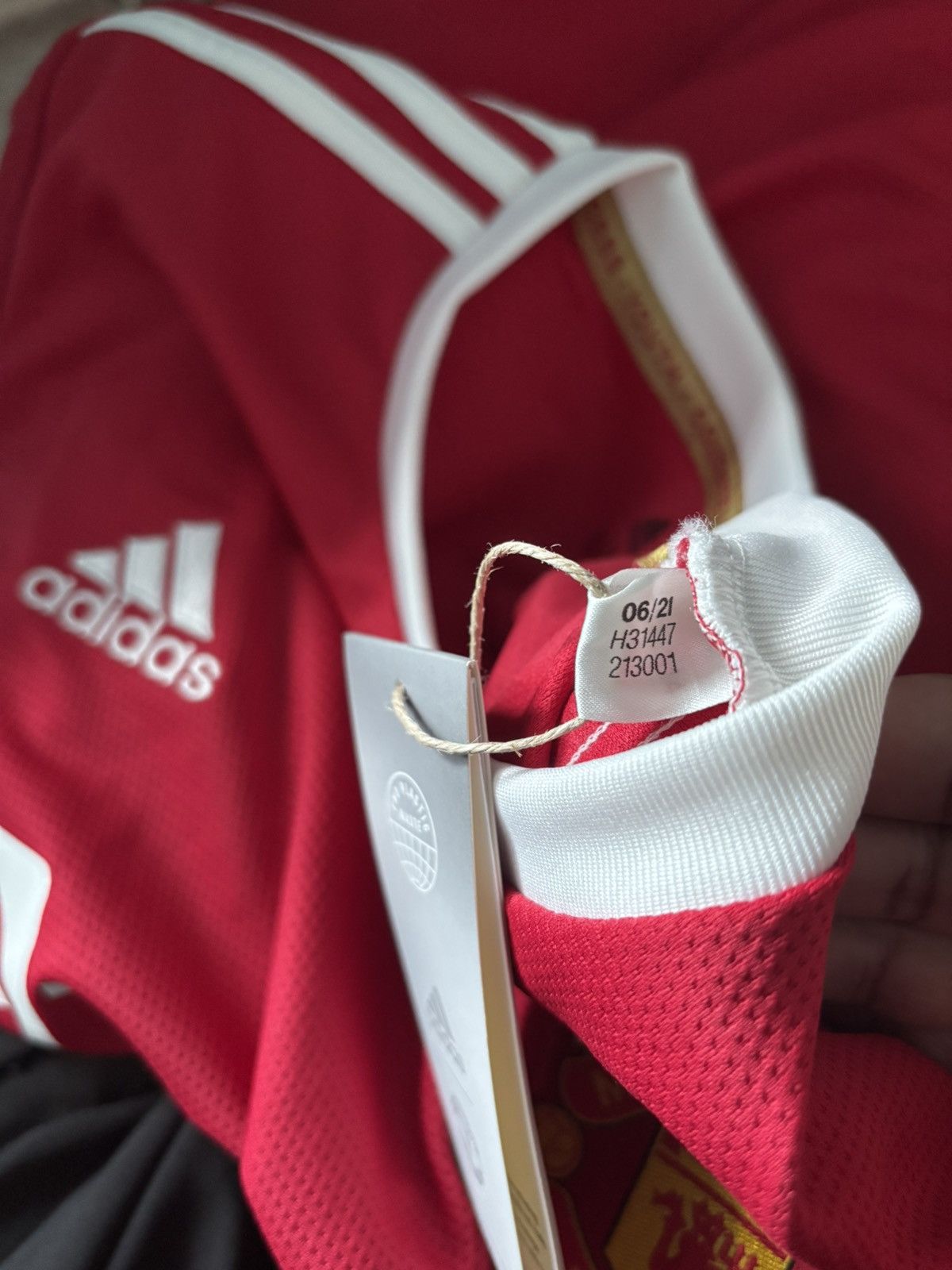 Adidas Adidas Manchester United 21’–22 Home Jersey Replica (H31447) Size US M / EU 48-50 / 2 - 9 Thumbnail