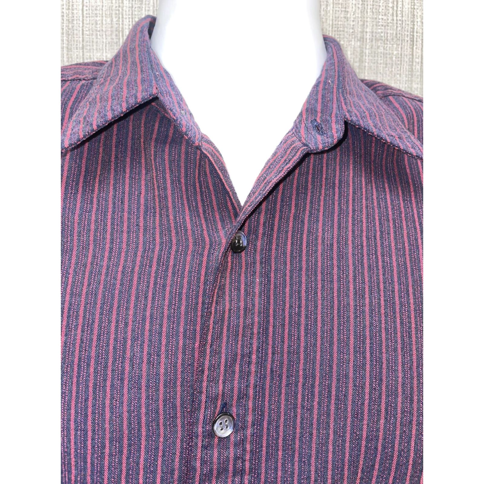 Levi's VINTAGE Levi's Silver Label Button-Down Shirt Mens L Red Polyester Blend Size US L / EU 52-54 / 3 - 2 Thumbnail