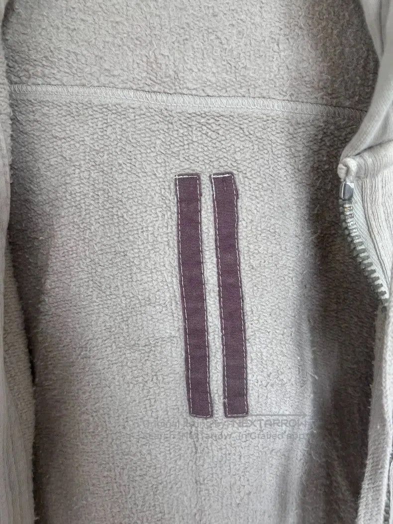 Rick Owens beige long hooded sleeveless sweatshirt L size . Size US L / EU 52-54 / 3 - 4 Thumbnail
