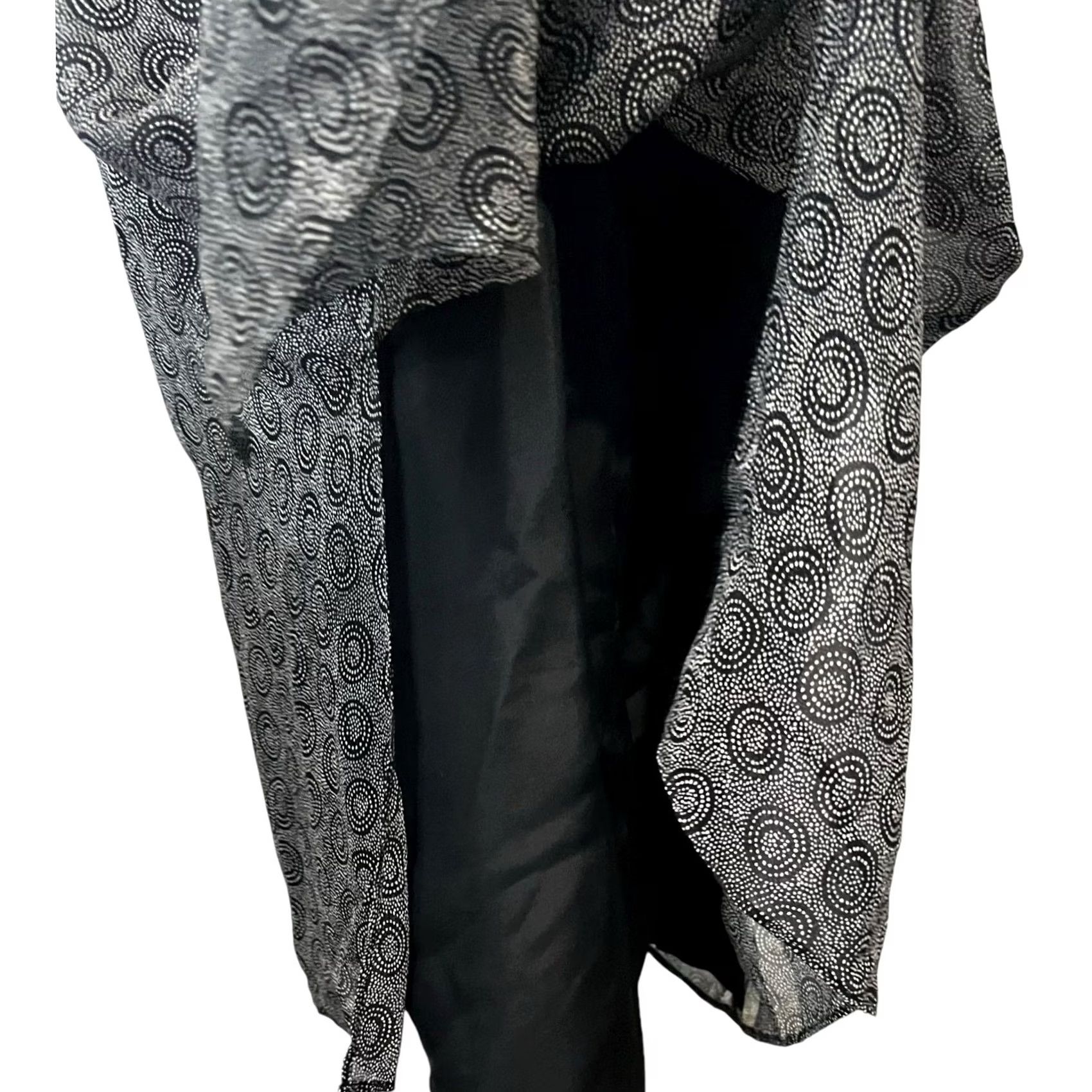Vintage Garnet Hill Silk Dress Maxi Long Ruffle Trim Black White Print Women's Size 8 Dress Black White Print Silk Maxi Long Ruffle Trim Womens 8 Size M / US 6-8 / IT 42-44 - 4 Thumbnail