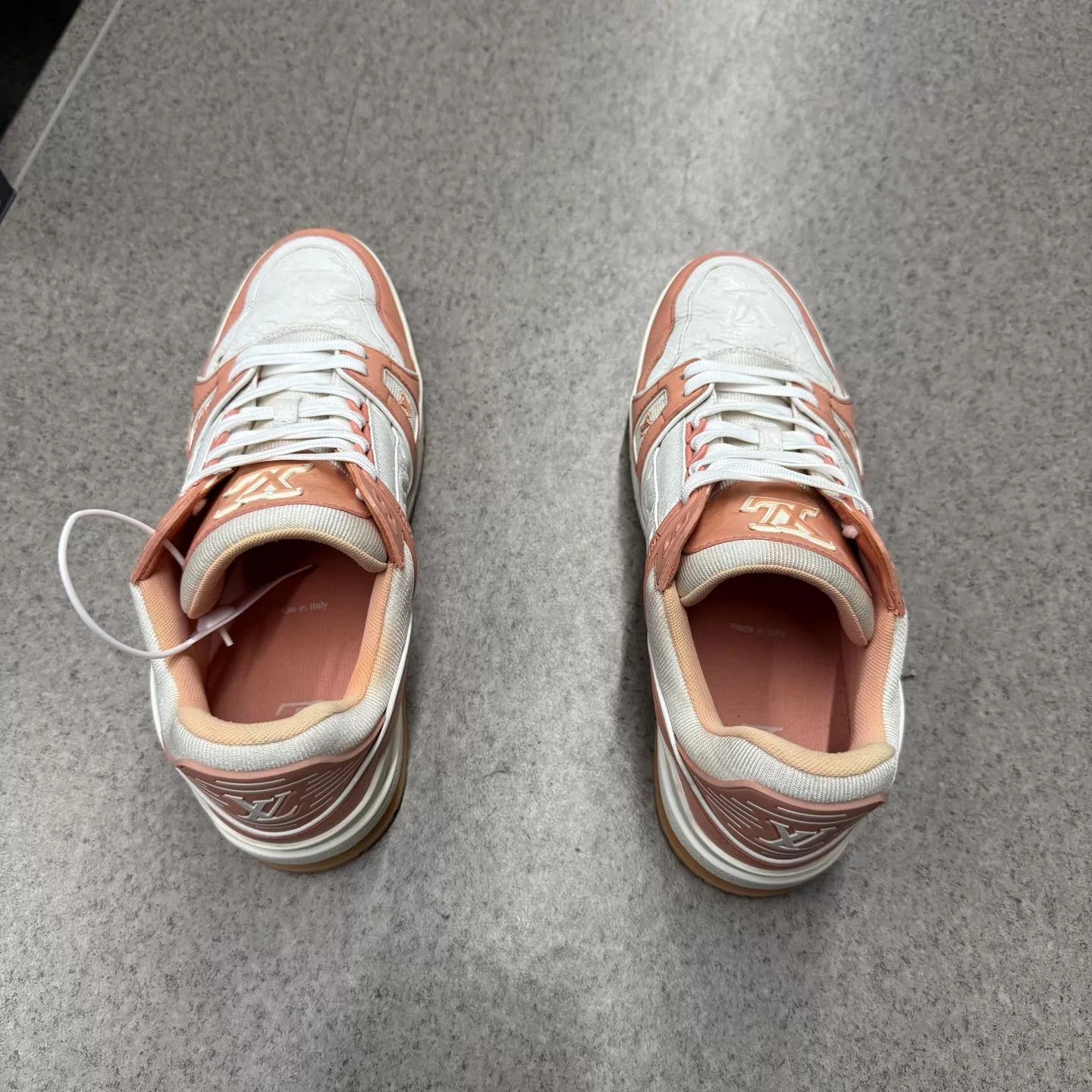 Louis Vuitton LV Trainer White Pink Peach US9.5 Worn prot Size US 9.5 / EU 42-43 - 8 Thumbnail