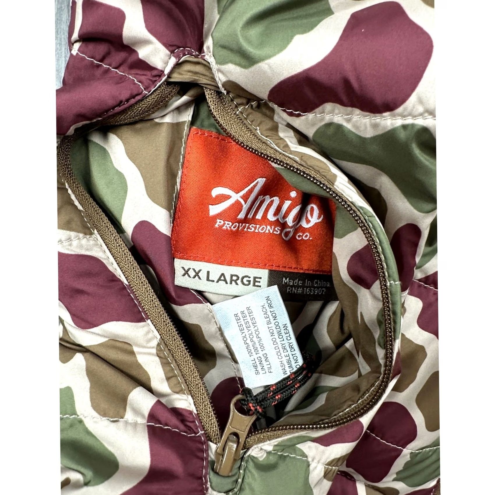 Vintage Texas A&M Aggies Amigo Provisions Camo Quilted Puffer Vest 2XL Mens Tan Reversible Jacket Size US XXL / EU 58 / 5 - 7 Thumbnail