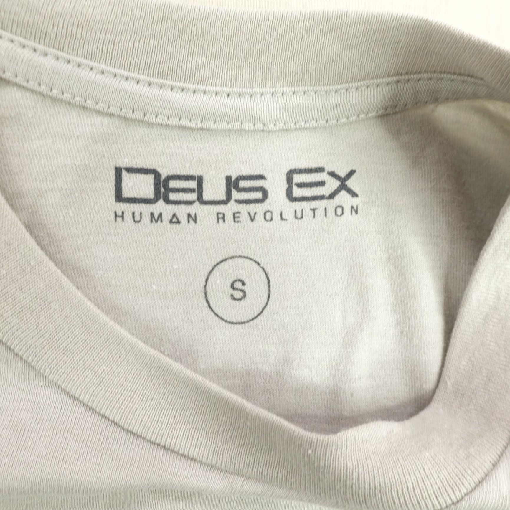 Vintage Deus Ex Human Revolution Shirt Mens Small Gray Video Game Art Exhibit Rabbit D2 Mens Small Gray Shirt Size US S / EU 44-46 / 1 - 7 Thumbnail