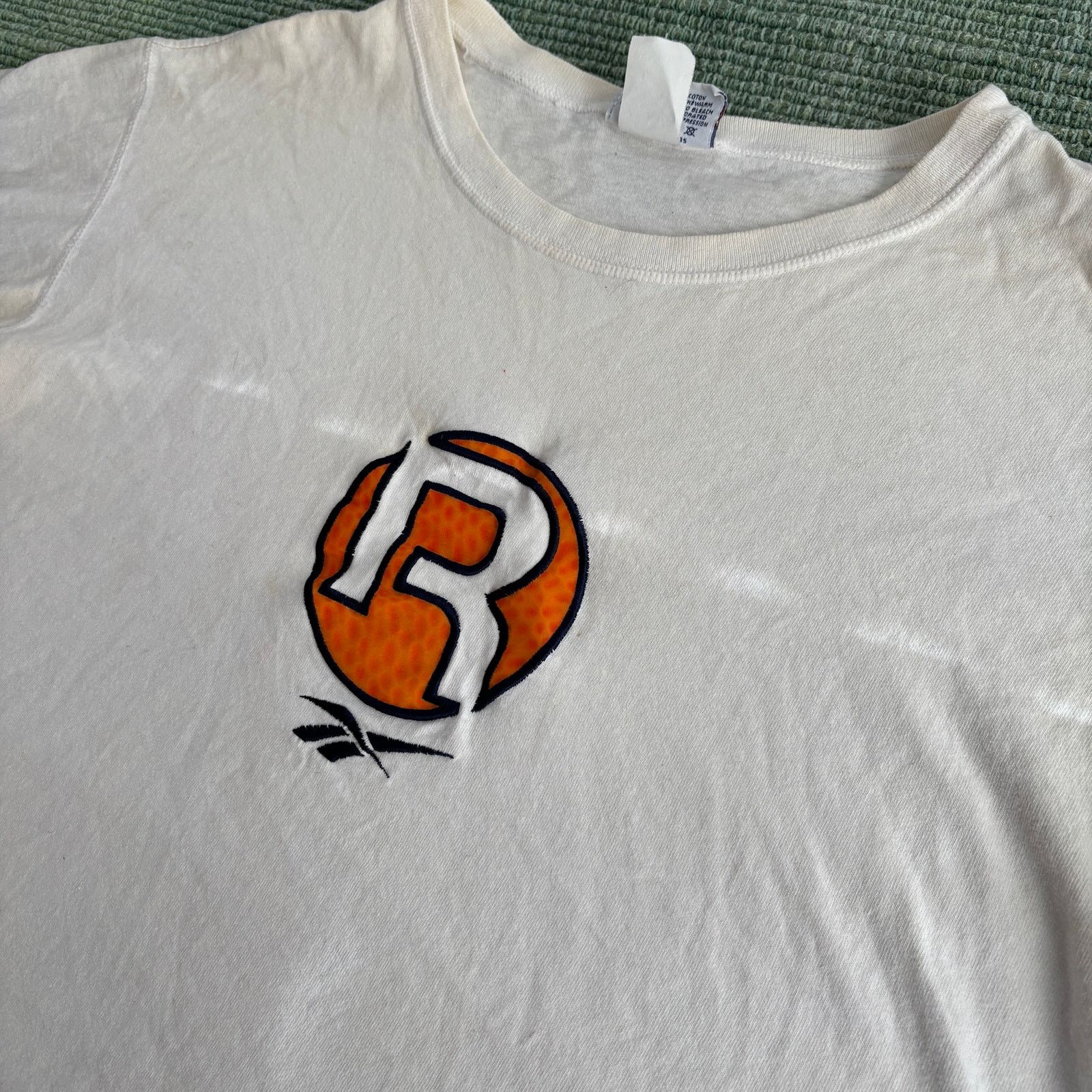 Reebok × Vintage 90s Crop Fit Vintage Reebok Cotton Tee Shirt Sz L Size US L / EU 52-54 / 3 - 4 Thumbnail