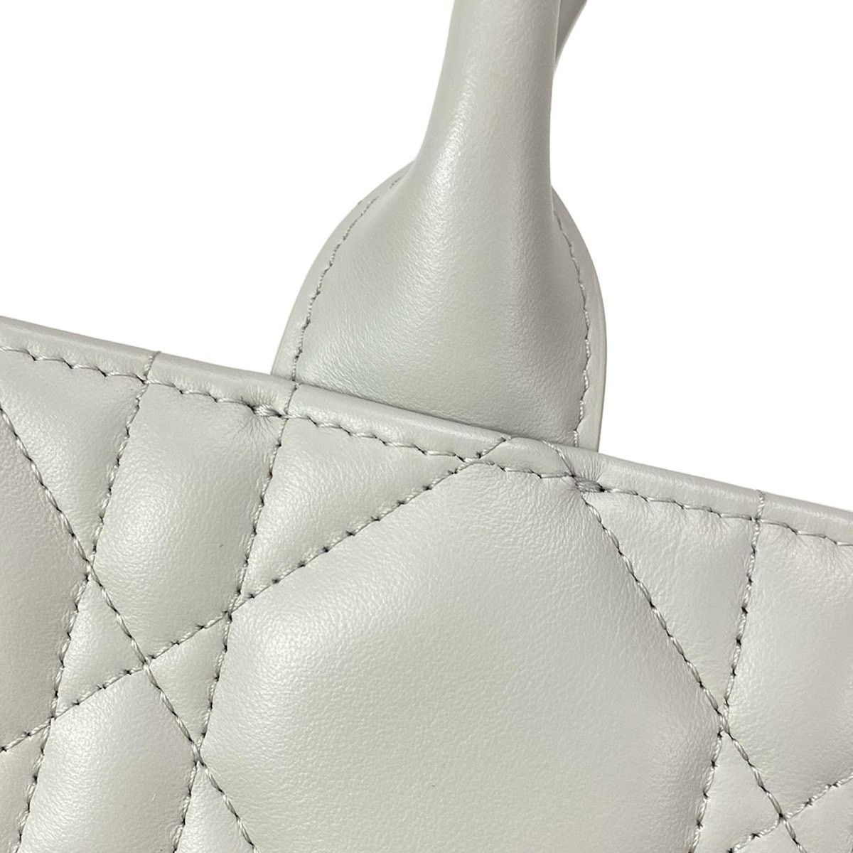 Dior DIOR Book Tote Medium Bag Tote Bag M1324OWHP_M51G Size ONE SIZE - 16 Thumbnail