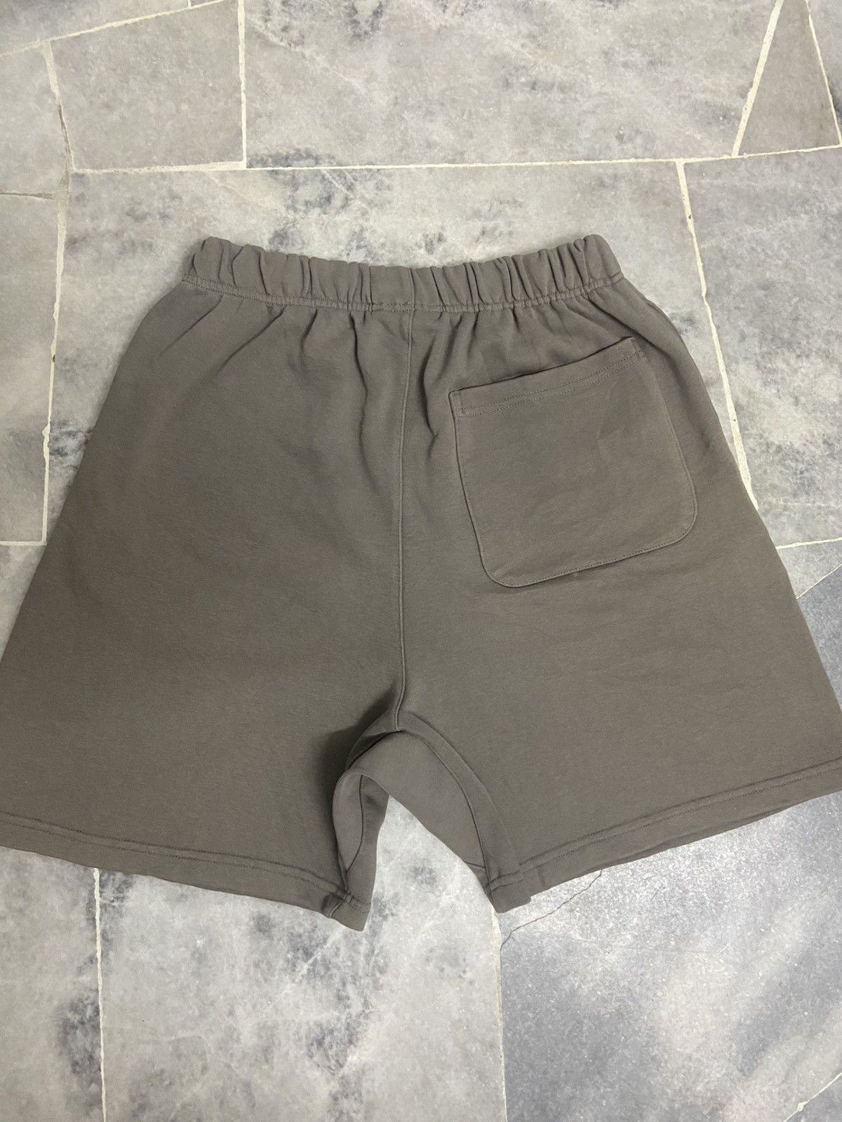 Fear of God Fear Of God Essentials Shorts Size US 32 / EU 48 - 10 Thumbnail