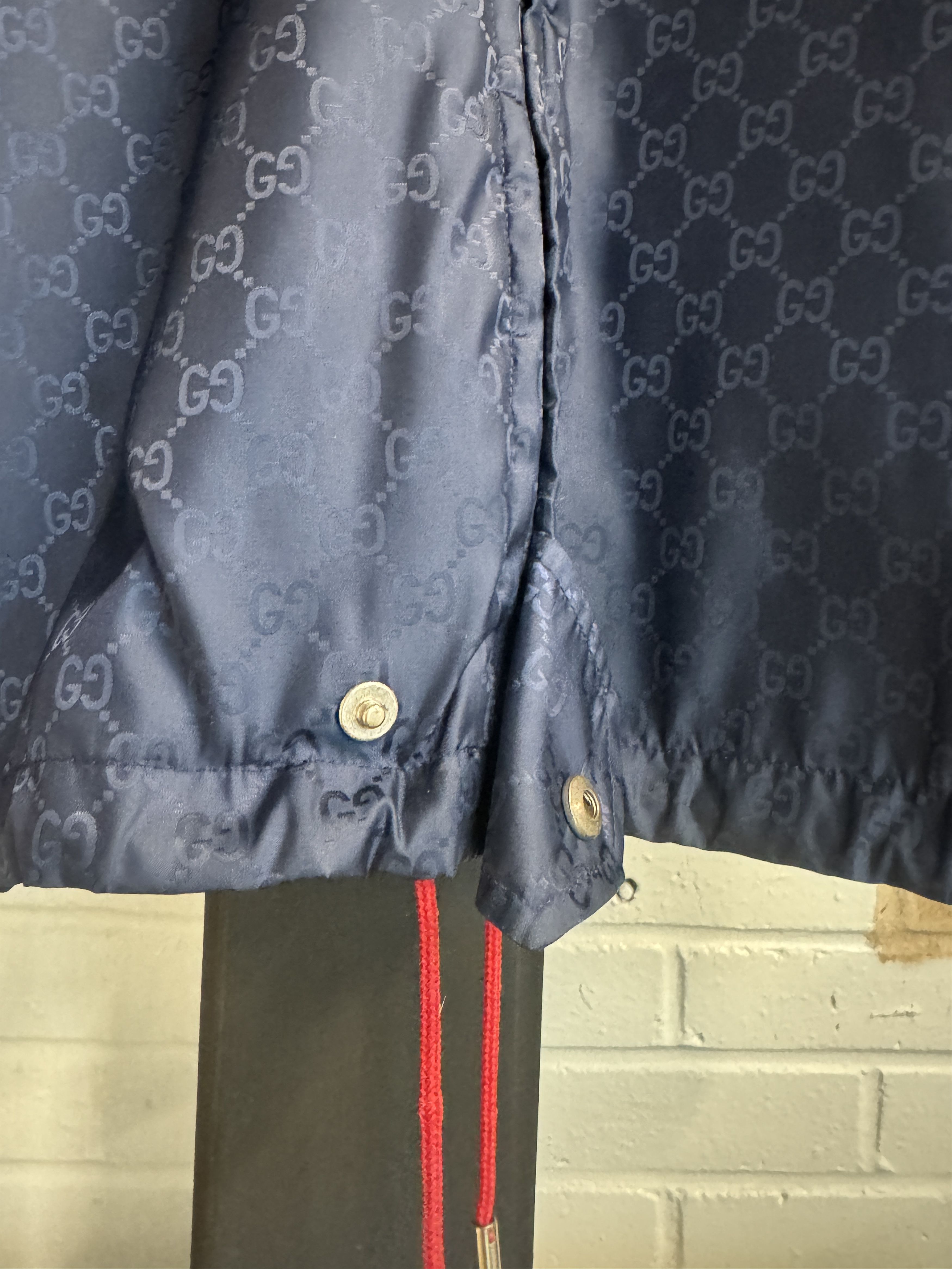 Gucci Gucci Monogram Rain Jacket Navy Red Size US L / EU 52-54 / 3 - 3 Thumbnail