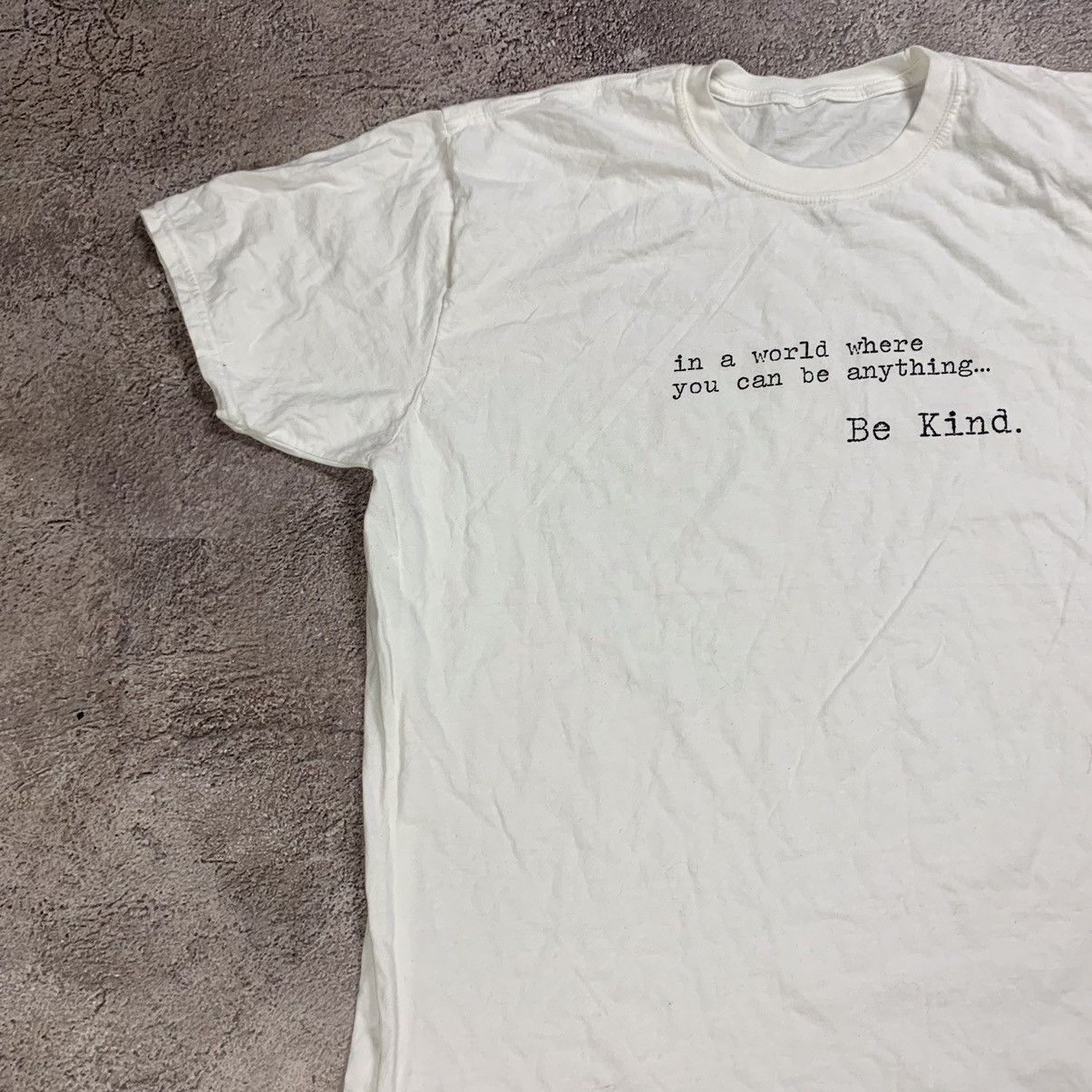 Vintage Vintage Y2K Slogan Graphic Tee Cream Indie Minimalist Slim L Size US L / EU 52-54 / 3 - 3 Thumbnail