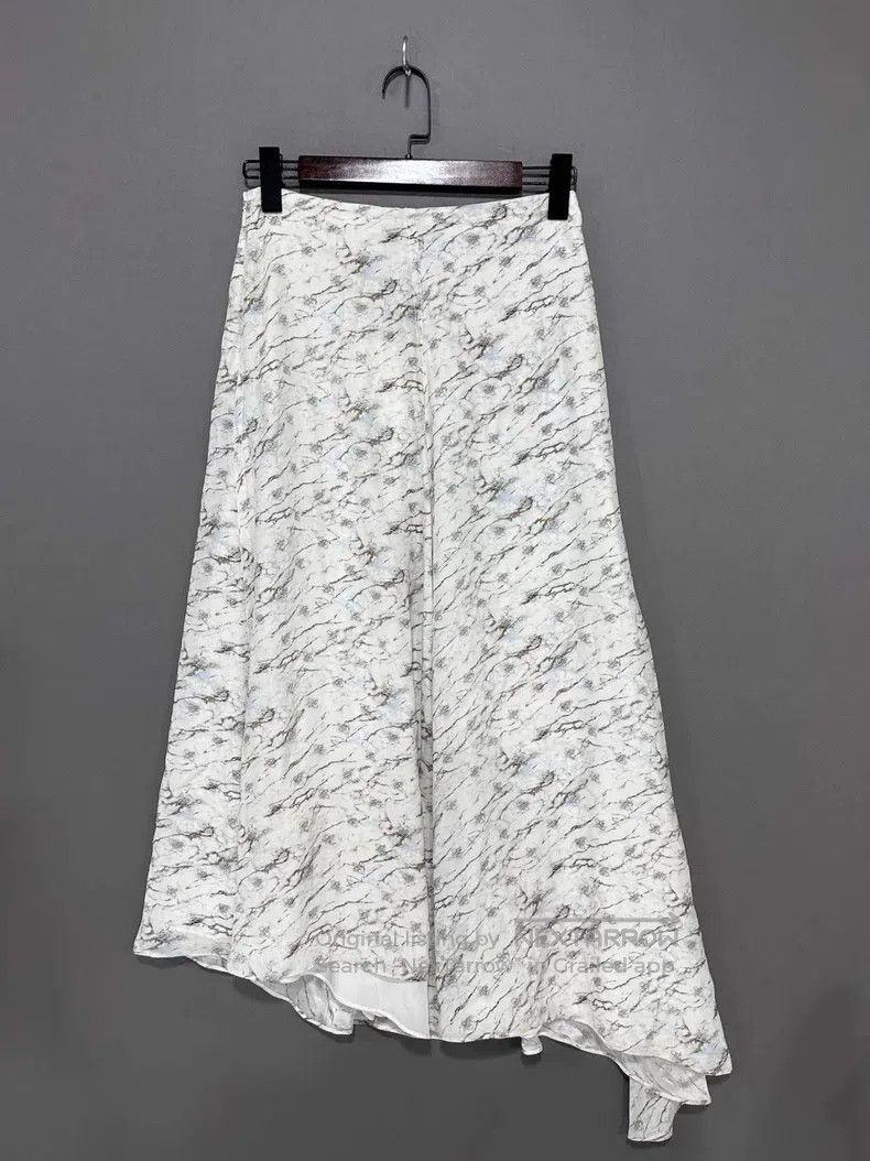 Fendi Fendi Silk Floral Skirt Size 26" / US 2 / IT 38 - 3 Thumbnail