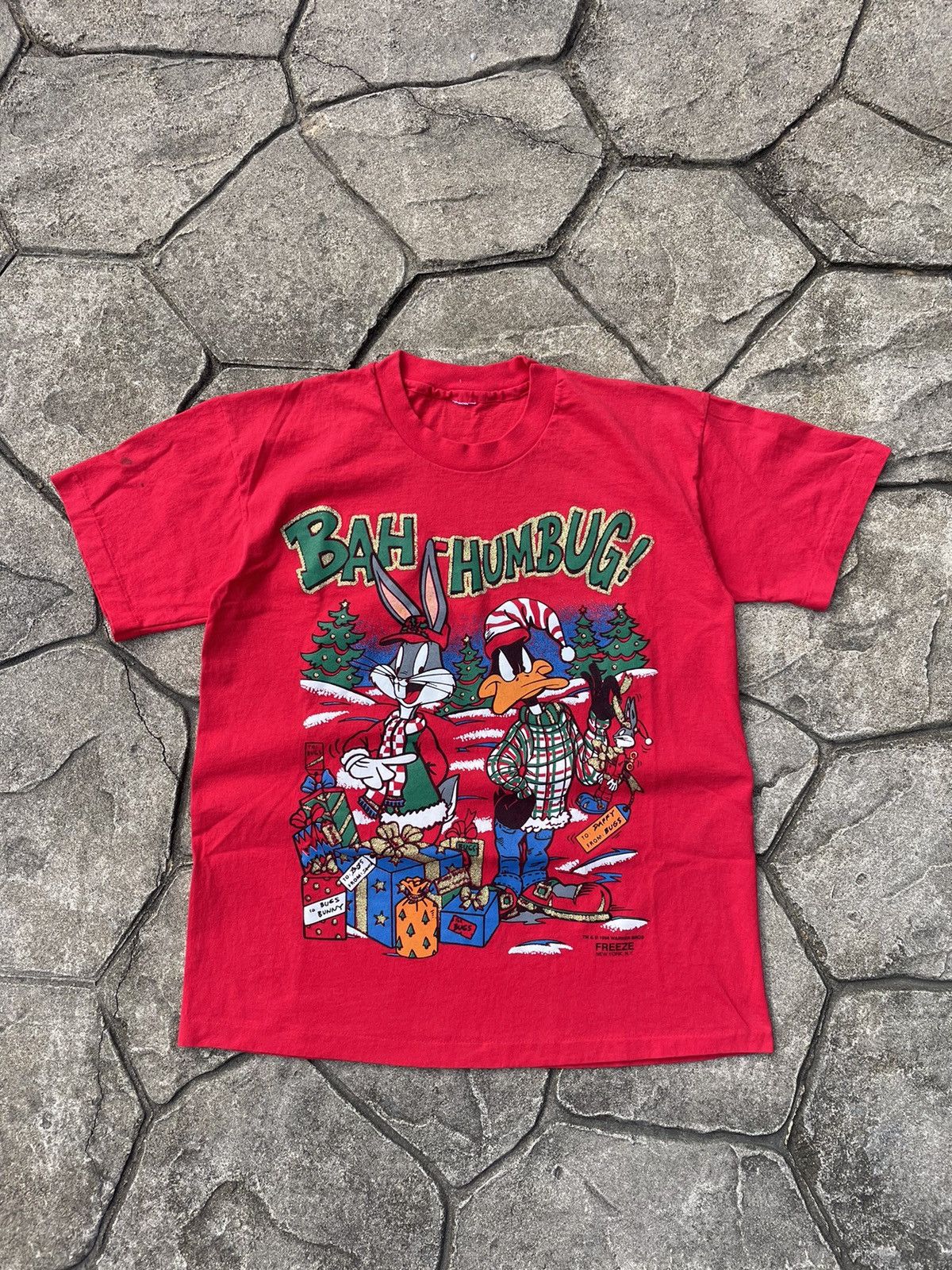 Disney × Vintage × Warner Bros Vintage 90s Looney Tunes Christmas Graphic Tshirt Size US XL / EU 56 / 4 - 1 Thumbnail
