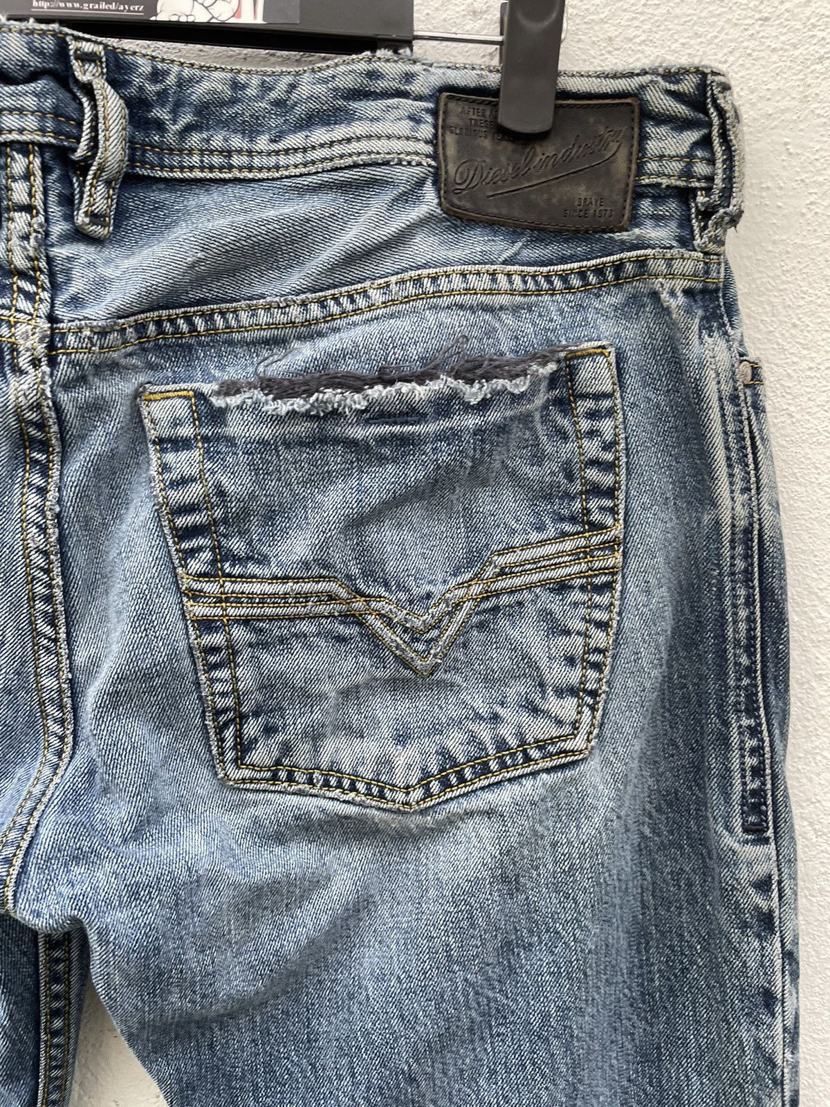 Diesel Vintage Y2K Diesel Flare Denim Jeans Size US 36 / EU 52 - 18 Thumbnail