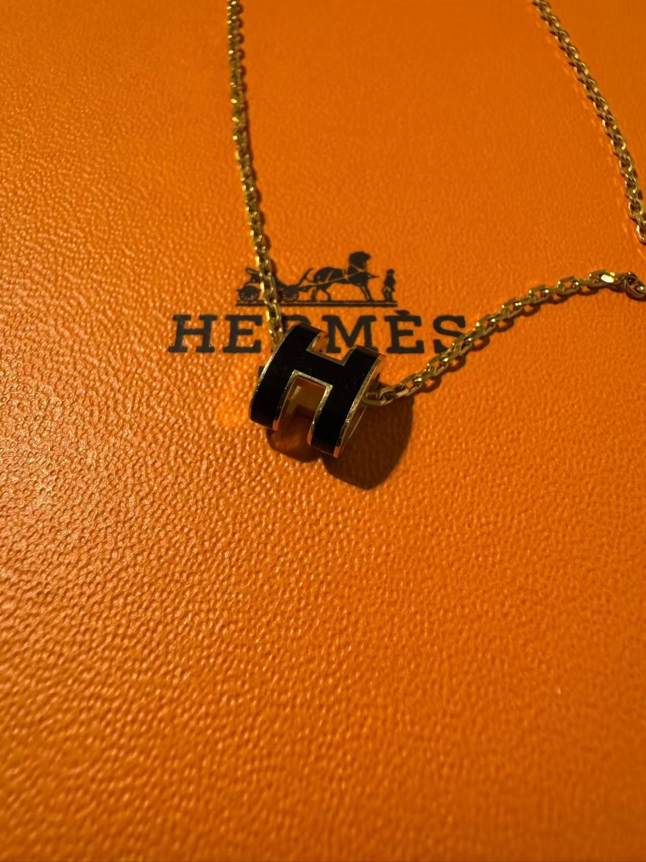 Hermes Hermès Pop H Mini Pendant Nior Yellow Gold Plated Size ONE SIZE - 1 Thumbnail