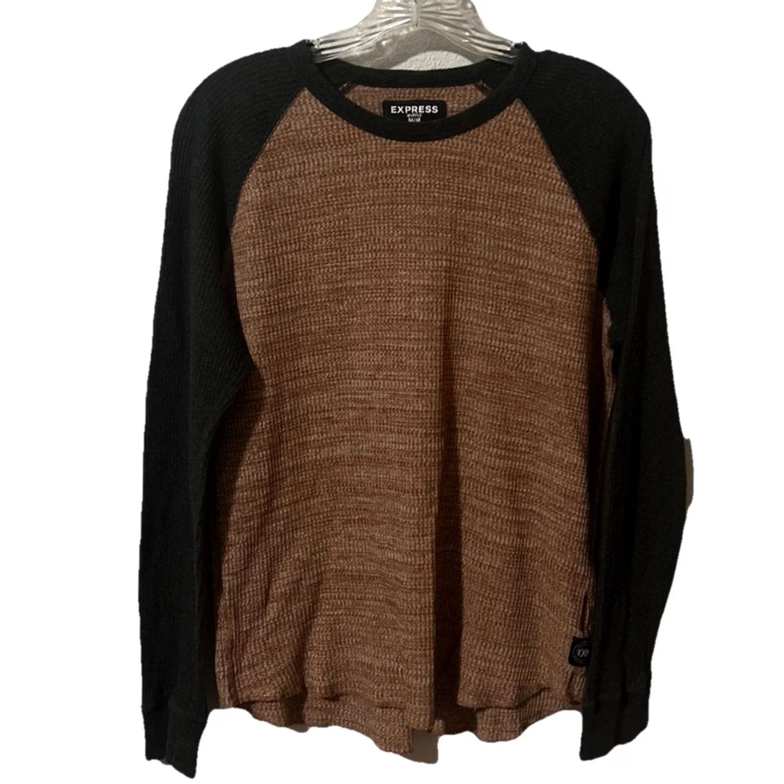Express Express Mens Waffle Knit Shirt Sz Med L/S black brown 841 Size US M / EU 48-50 / 2 - 2 Thumbnail