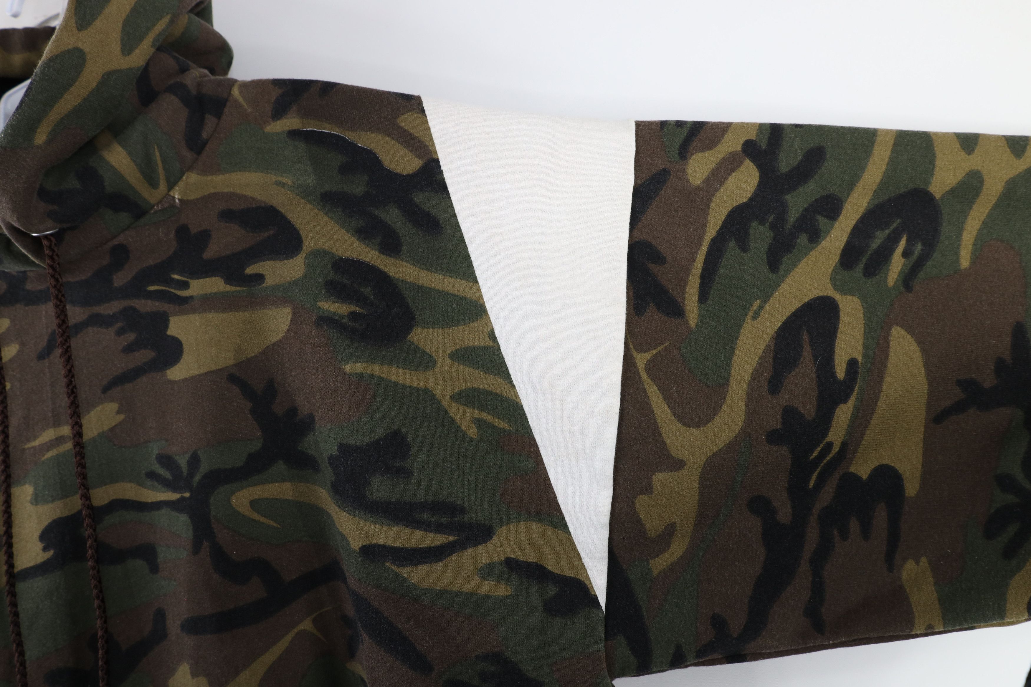 Vintage Vintage 90s Streetwear Fit Camouflage Hoodie Sweatshirt Size US XL / EU 56 / 4 - 8 Thumbnail