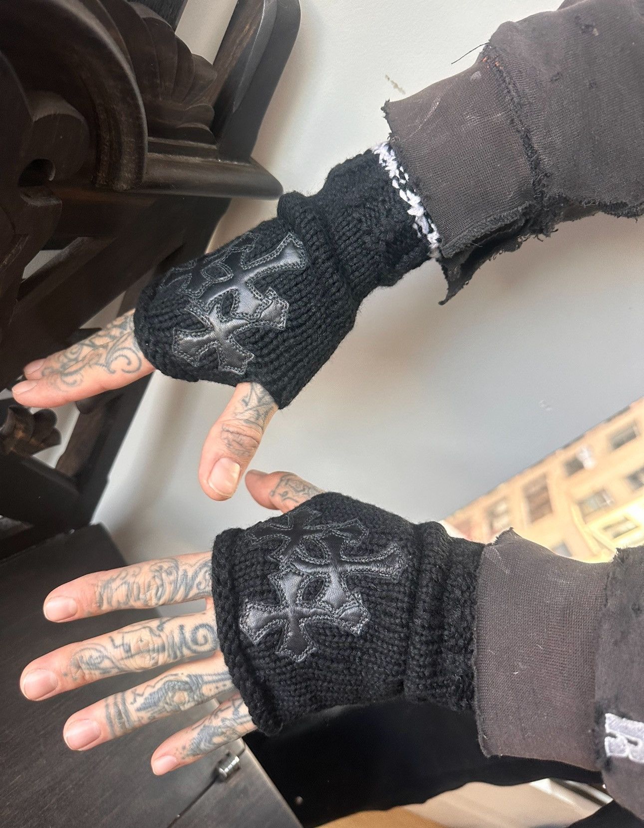 Chrome Hearts CHROME HEARTS CASHMERE CROSS PATCH GLOVES Size ONE SIZE - 7 Thumbnail