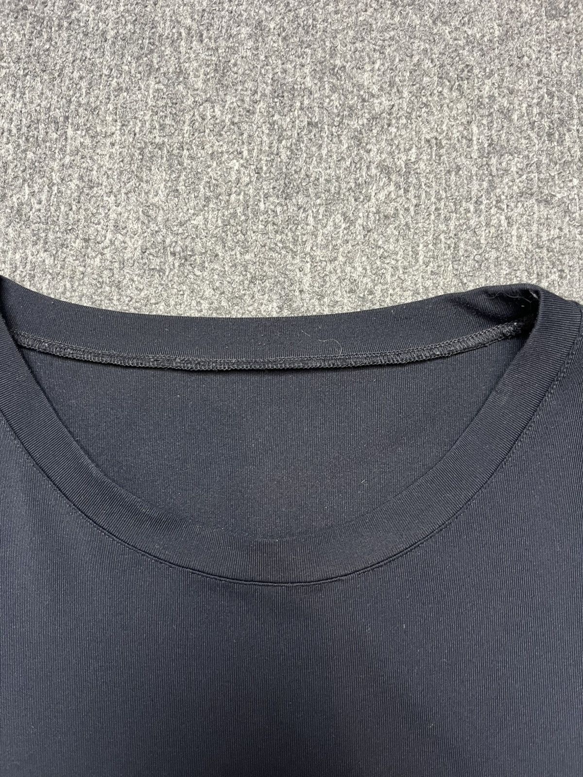 Prada Prada red tag t-shirt Size US XL / EU 56 / 4 - 8 Thumbnail